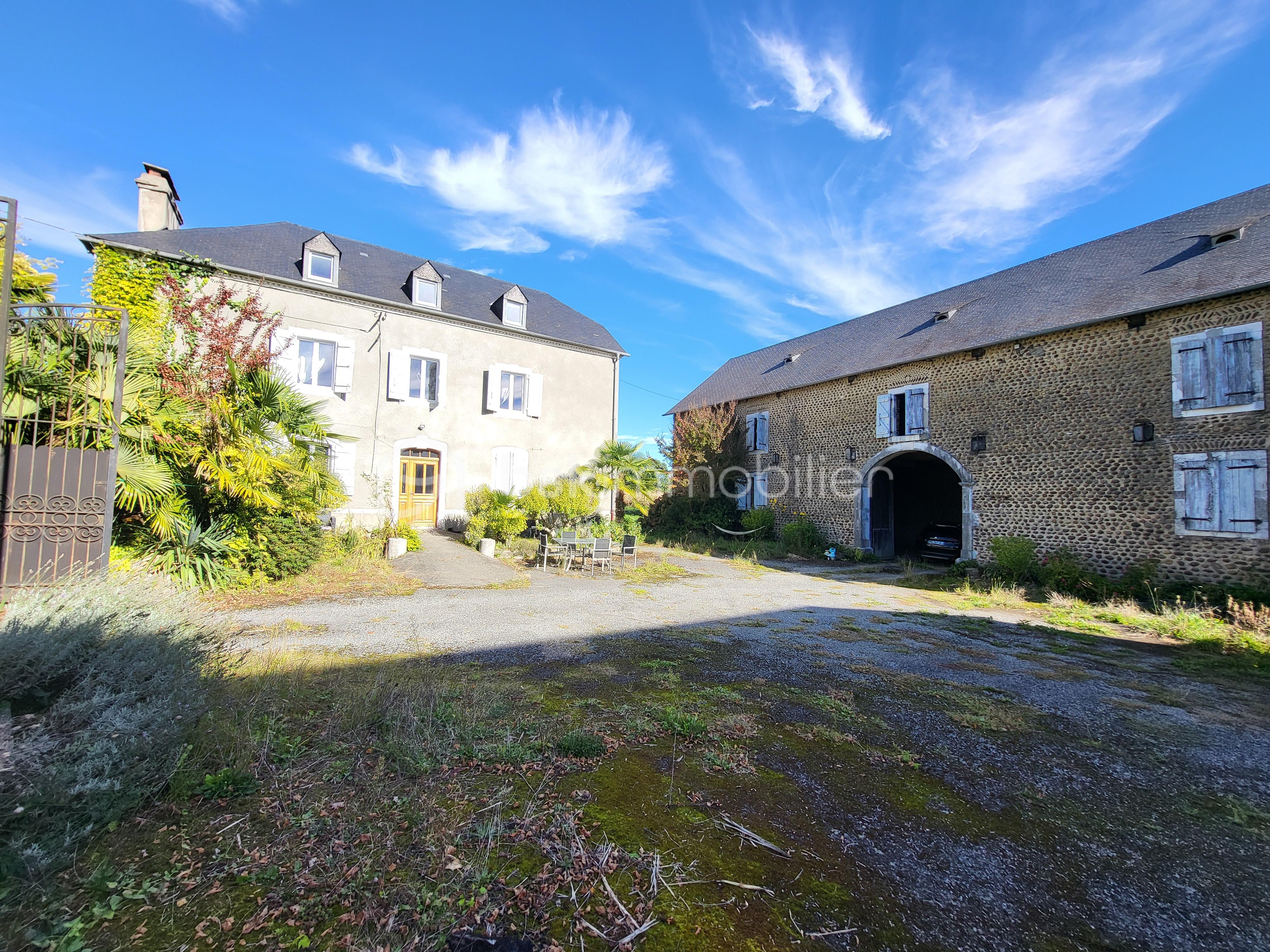 Corps de ferme de 250 m² - 20251007_105634.jpg