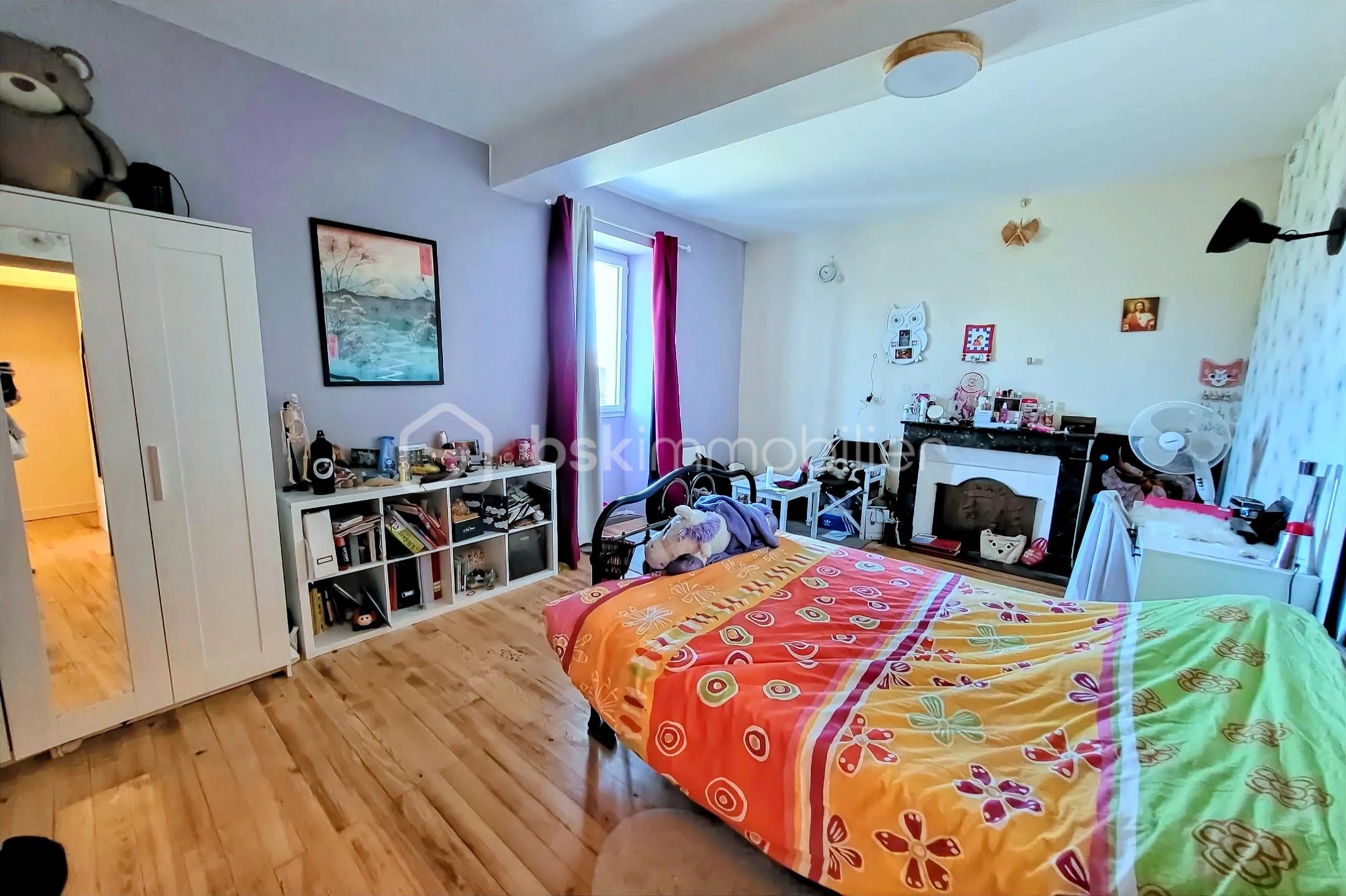 Corps de ferme de 250 m² - hoqi-a53ac78dc926460eb1641ade8e6bb3f5.jpg