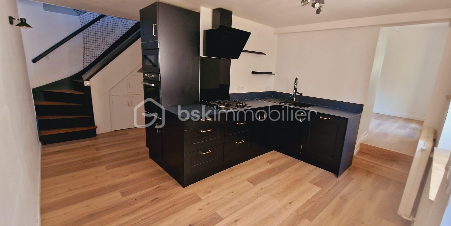 Maison de ville de 71,50 m² - CUISIIII.jpg