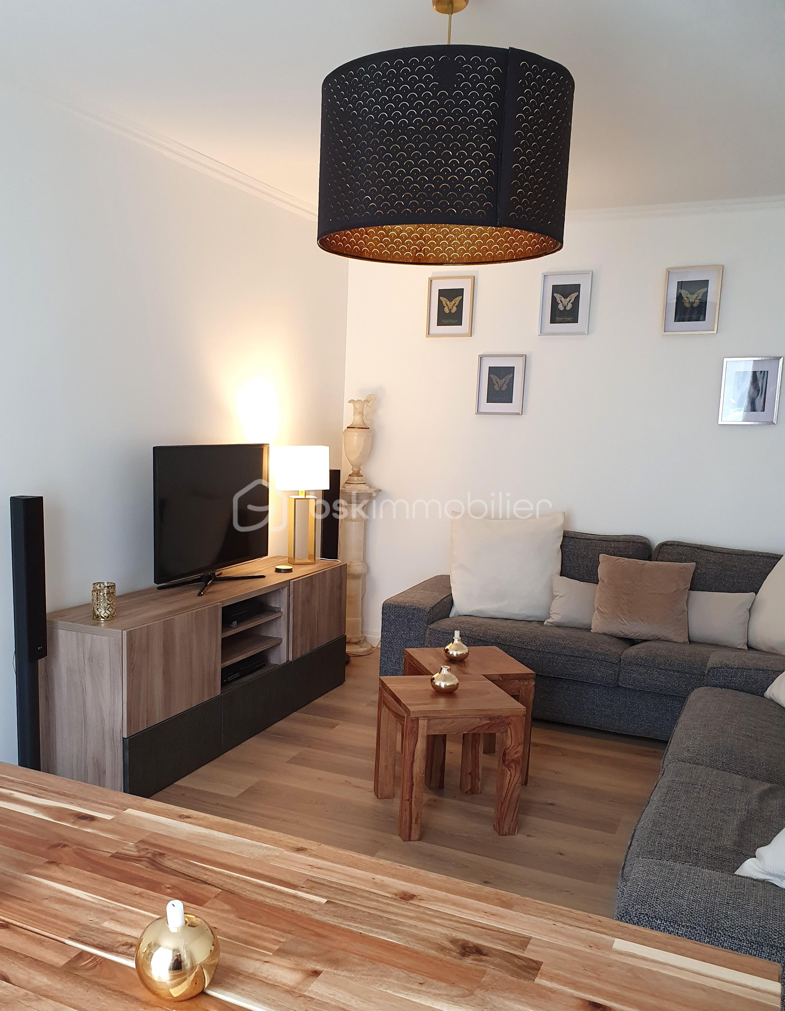 Maison de ville de 71,50 m² - SEJOUR 3.jpg