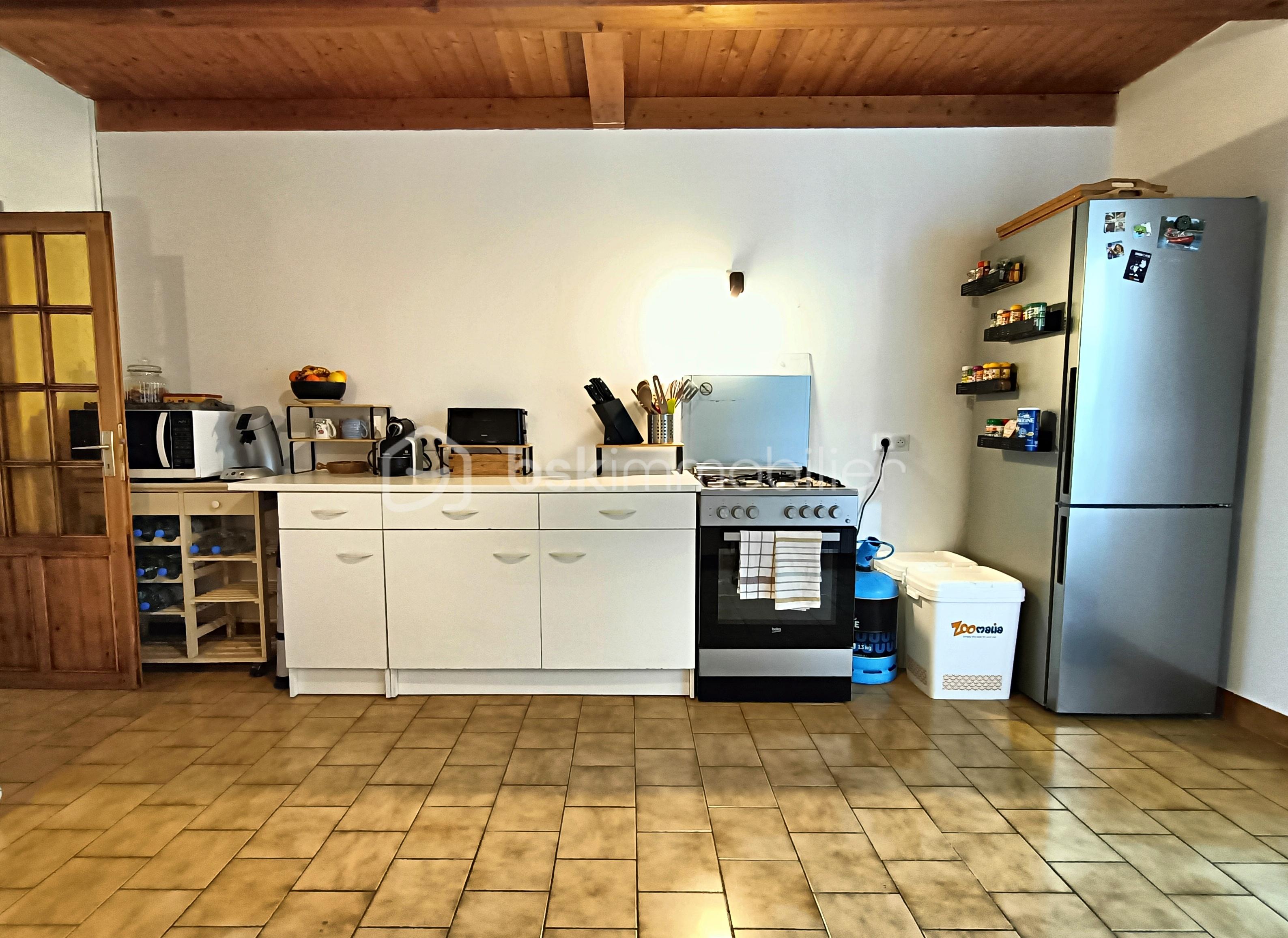 Maison charentaise de 77 m² - Cuisine.jpg