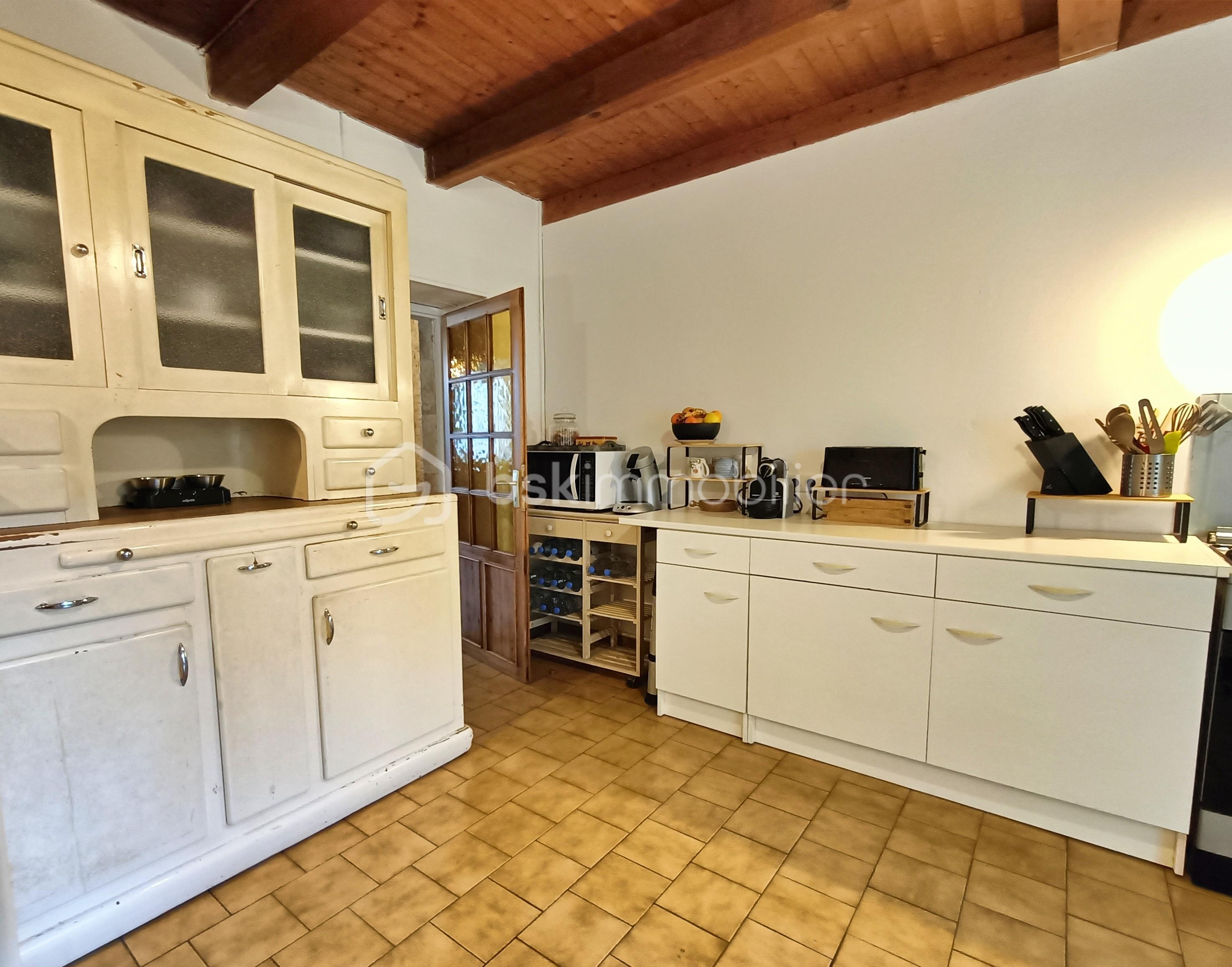 Maison charentaise de 77 m² - Cuisine 2.jpg