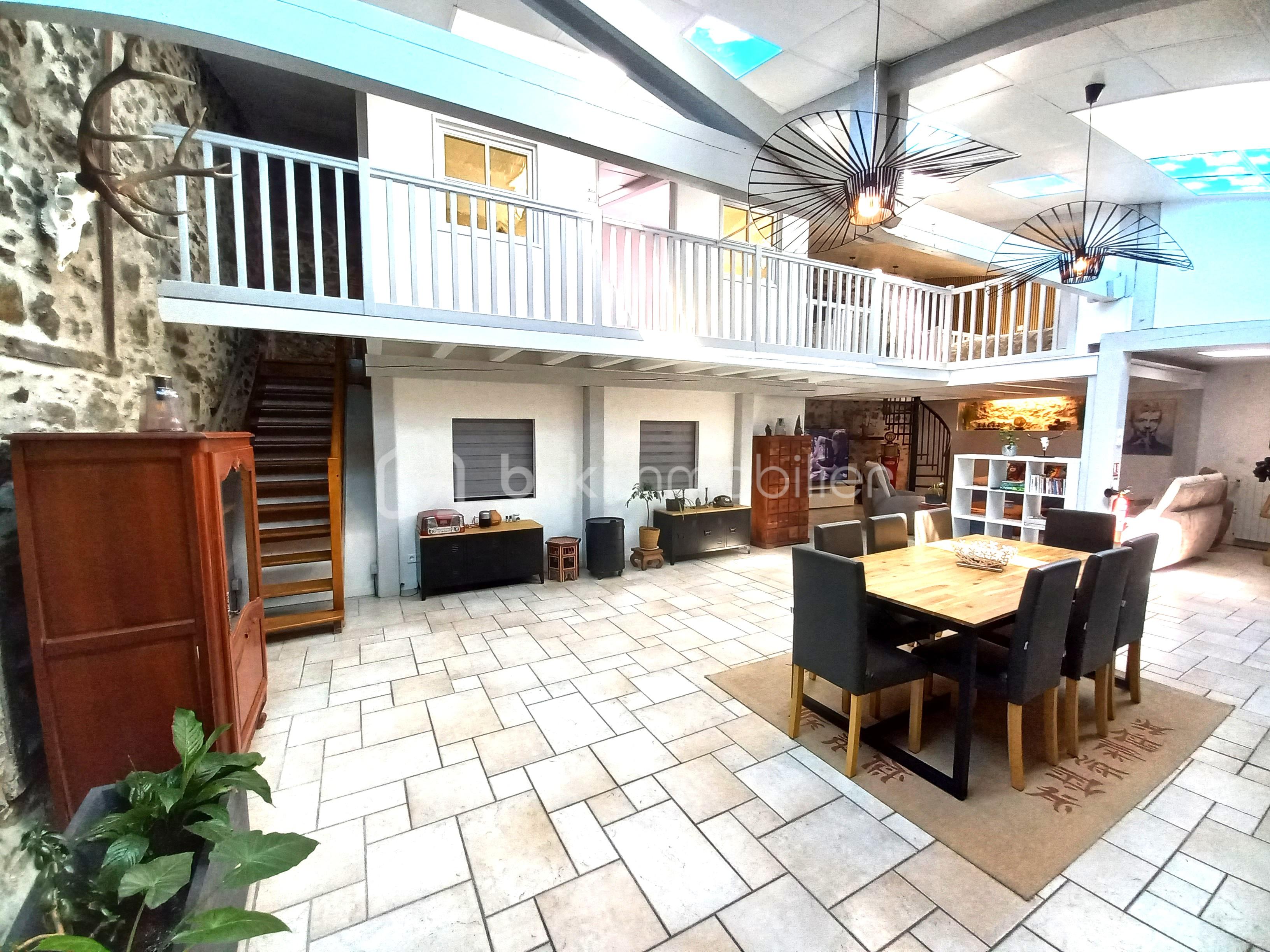 Loft de 230 m² - 20250709_161744 - Copie.jpg