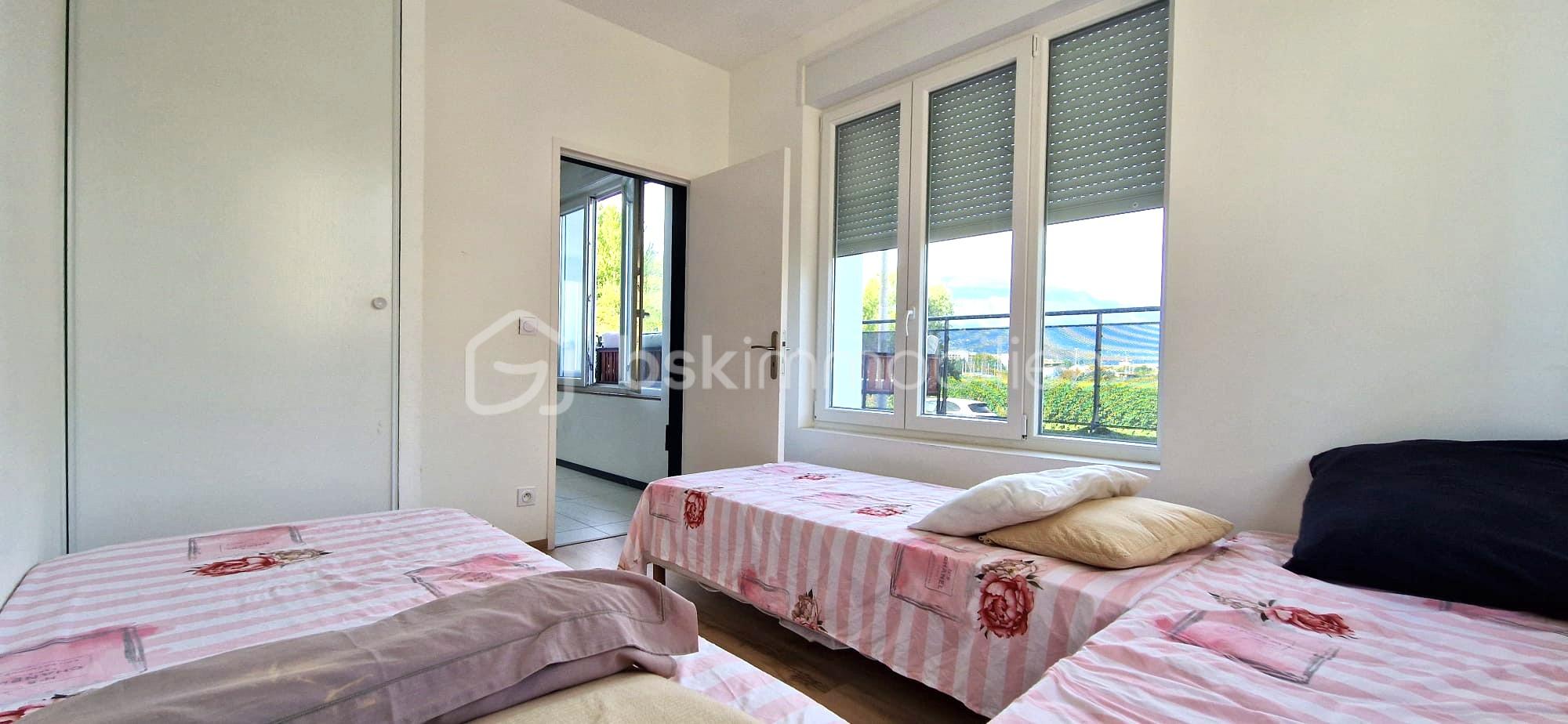 Appartement de 105 m² - CHAMBRE FILLES.jpg