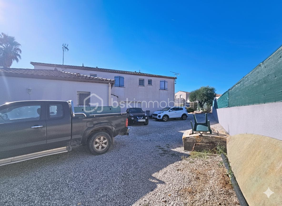 Maison traditionnelle de 154,95 m² - Gemini_Generated_Image_lb70ktlb70ktlb70.png