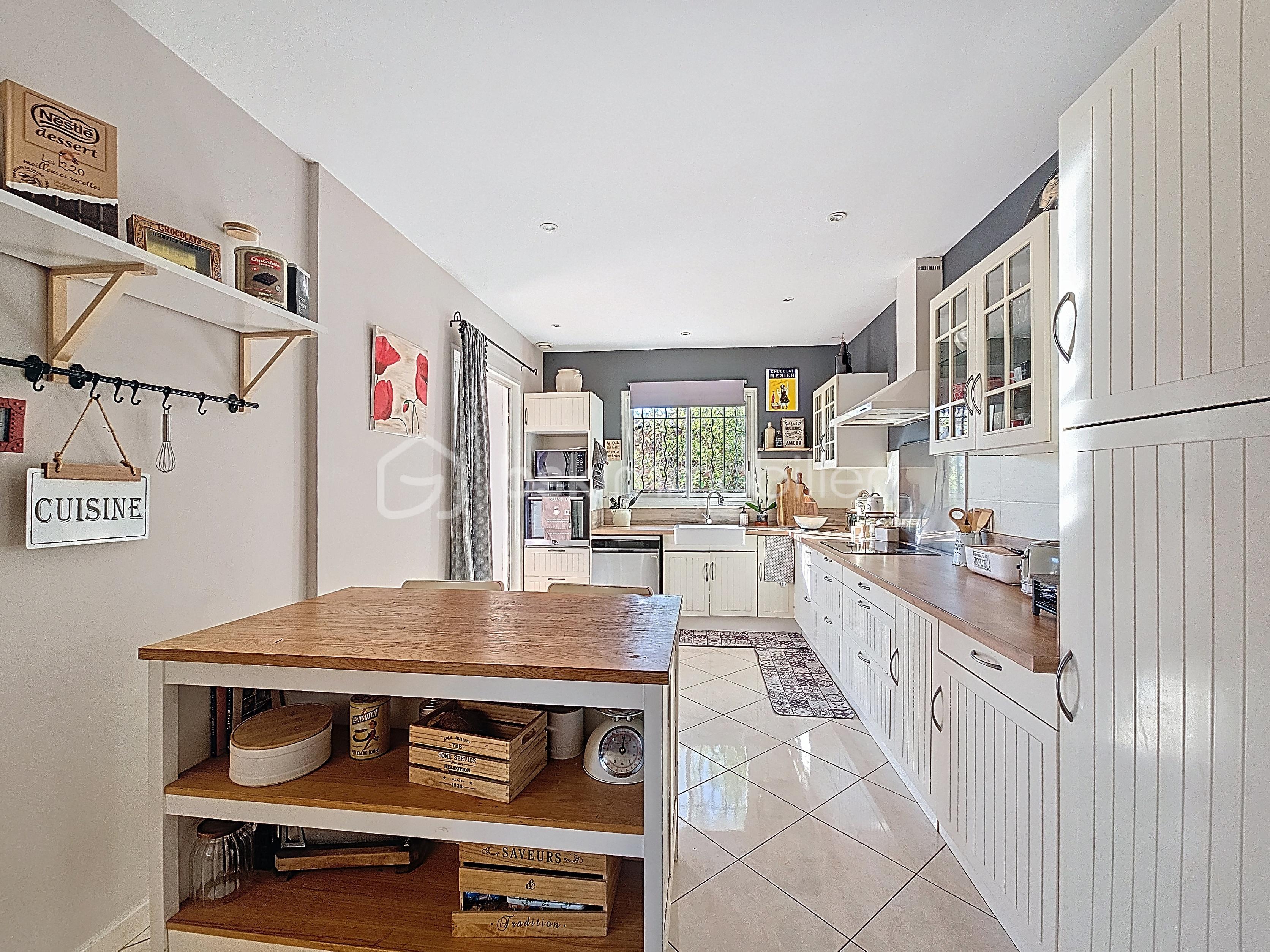 Maison traditionnelle de 154,95 m² - maldonado_00007.jpg