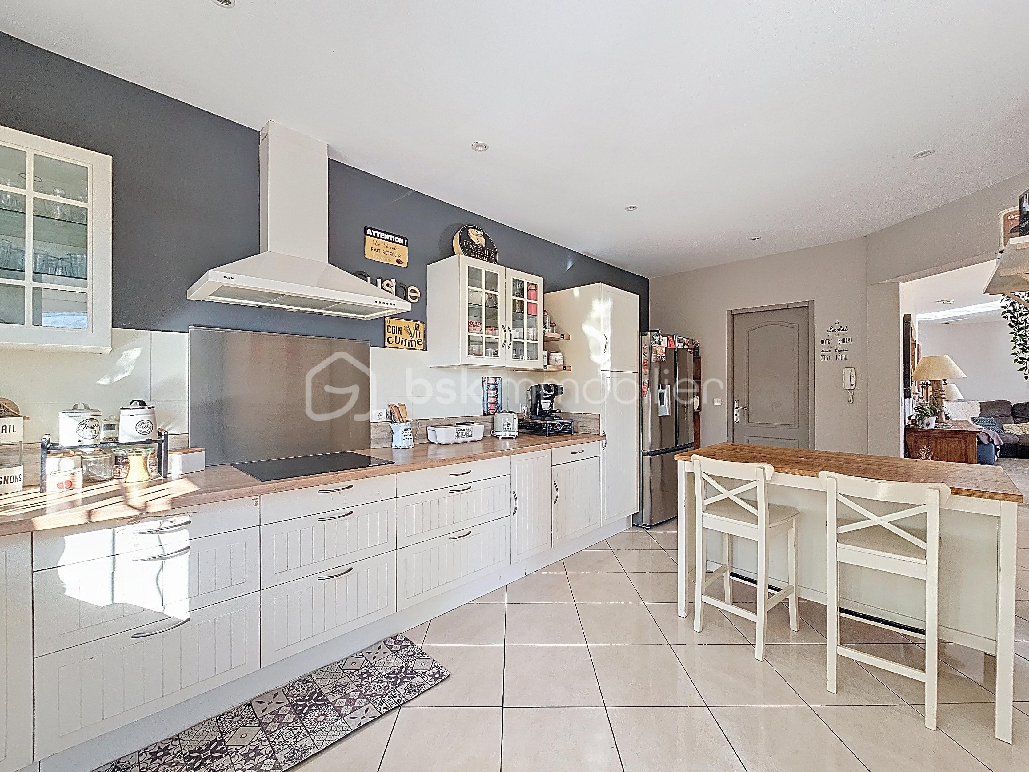 Maison traditionnelle de 154,95 m² - maldonado_00008.jpg