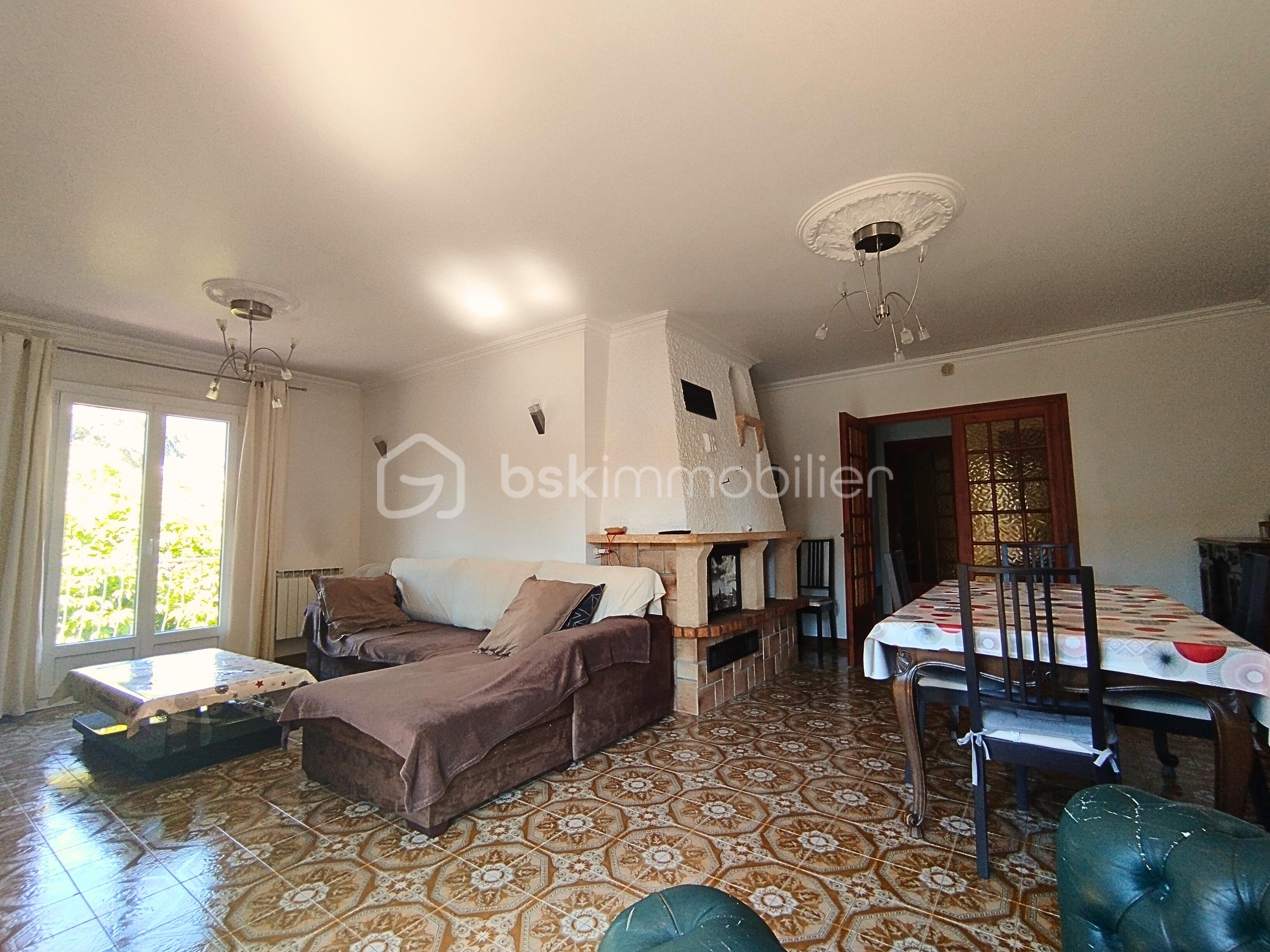 Appartement de 89 m² - 6489fd2b-2868-403e-931a-8528efb98443.jpg