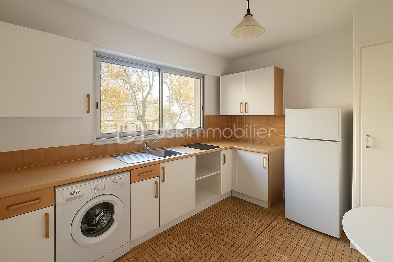Appartement de 46 m² - FEB095F6-2F7B-428E-8F8F-140CB49E4BC8 2.PNG