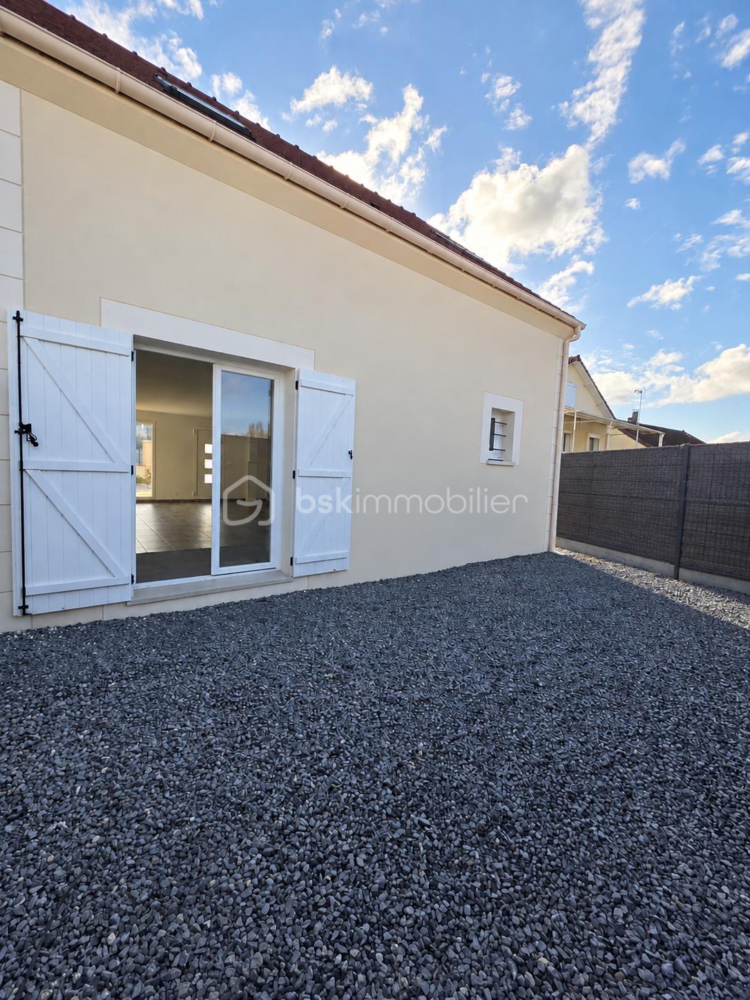 Maison 5 pièces 103 m² · à Cauffry · 103 m² · 209 000 €
