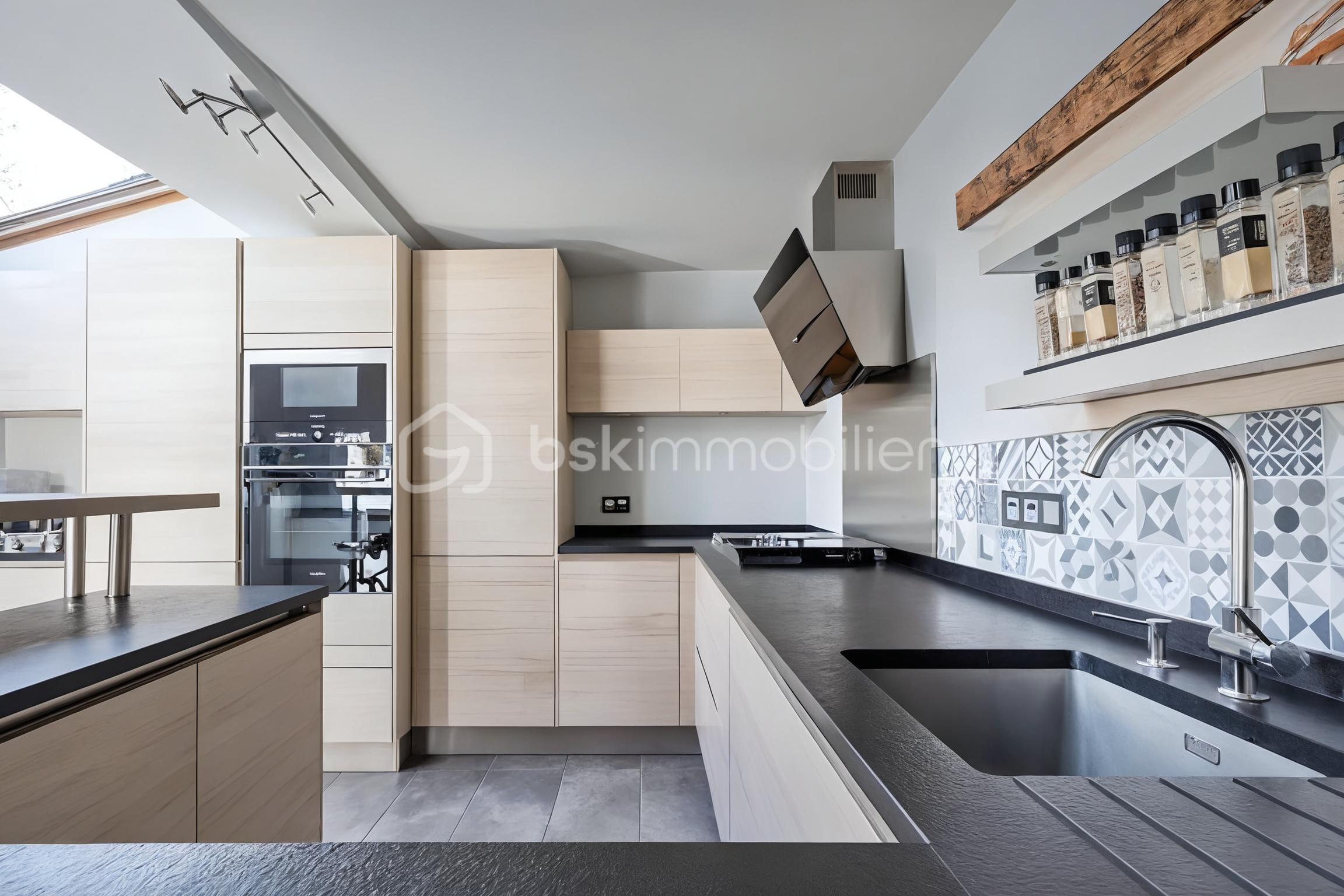 Maison de village de 105 m² - ea8c56926fd9a1f-1.jpg