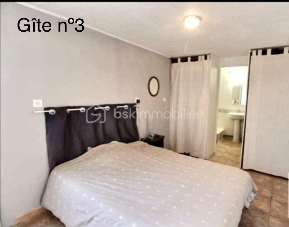 Mas de 242 m² - GITE 3 CH.jpg