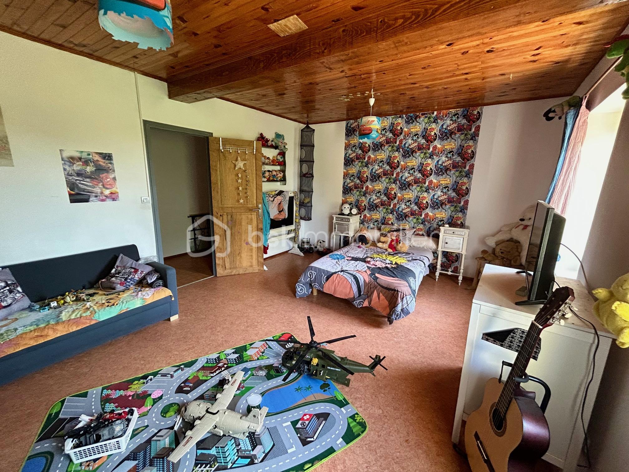 Mas de 242 m² - CH 2 B.jpg