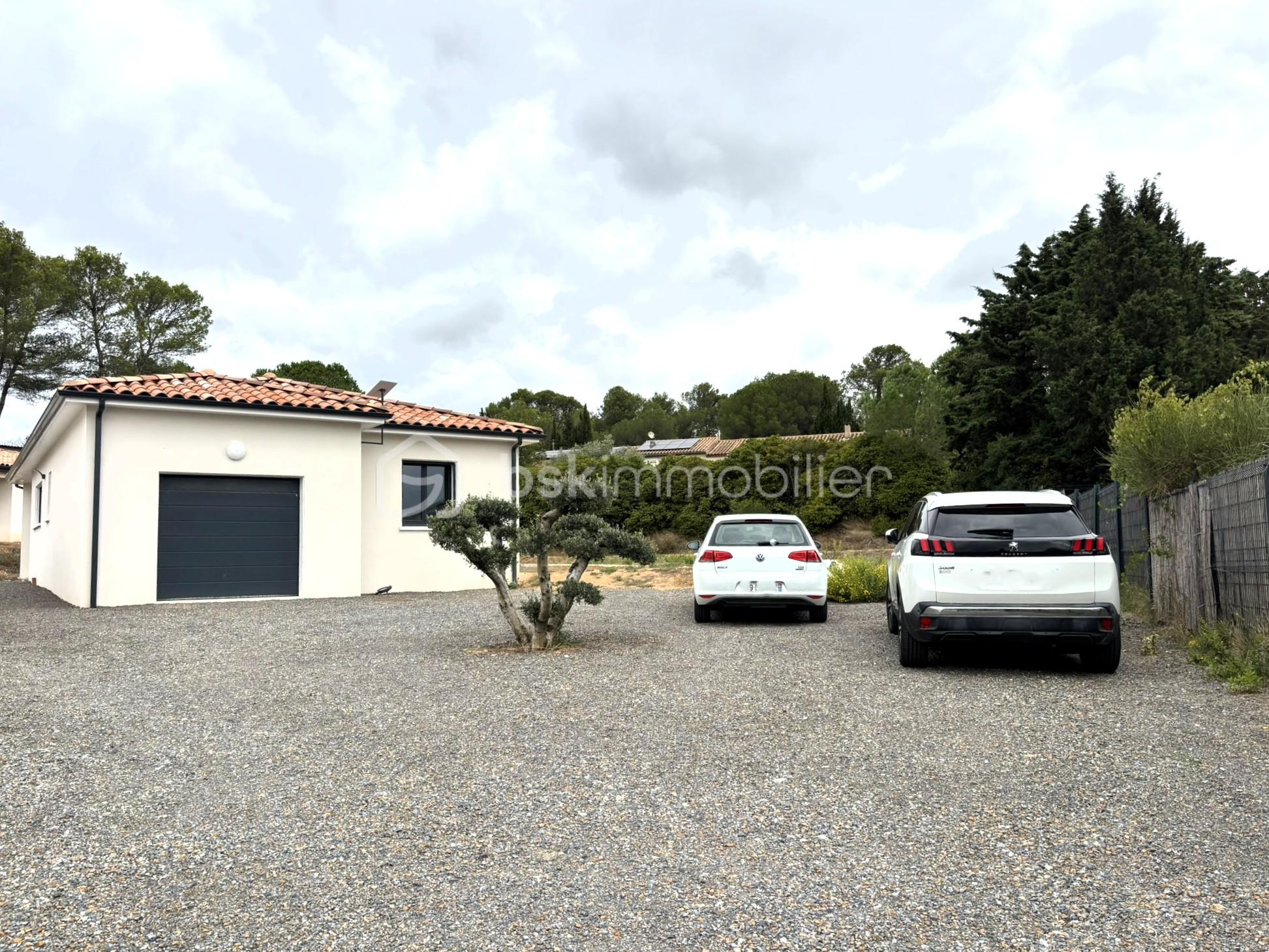 Maison contemporaine de 155 m² - 1 façade allée.JPEG