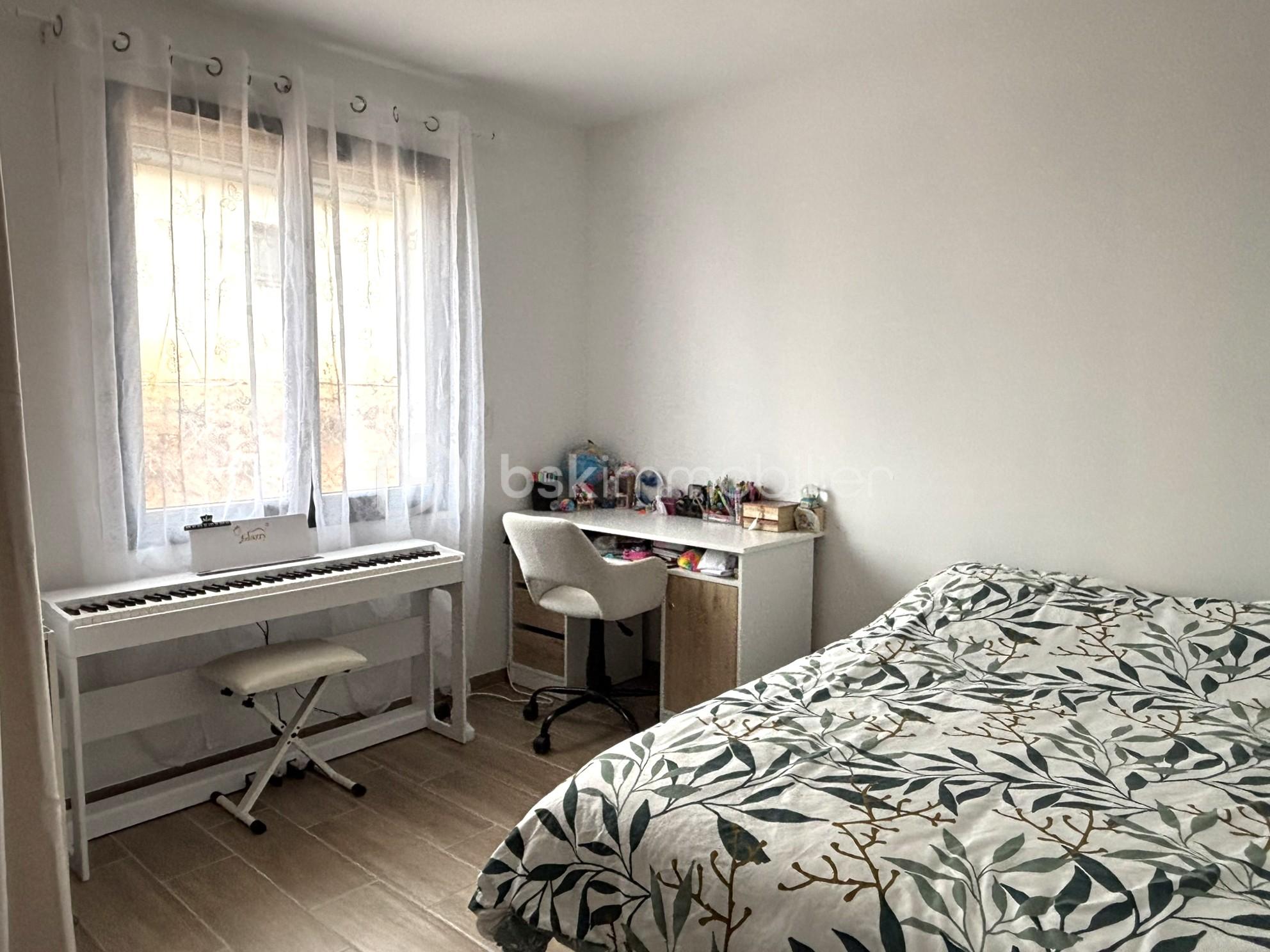 Maison contemporaine de 155 m² - chambre 3.JPEG