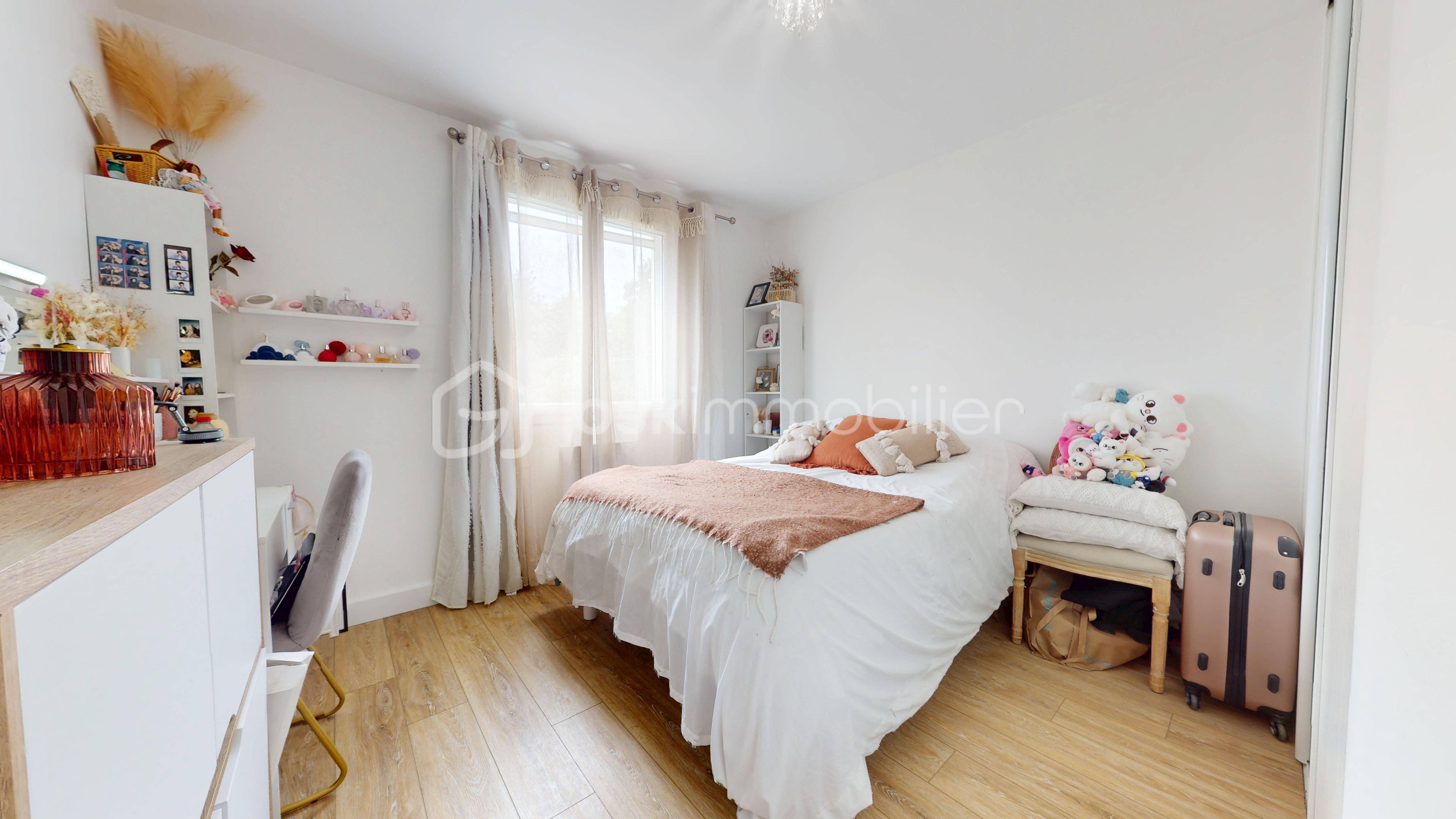Appartement-3-chambres-Linas-04282026_233501.jpg