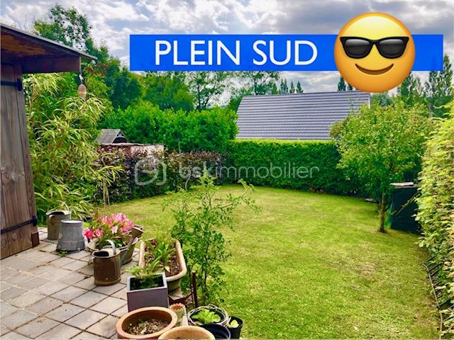 Maison longere de 90 m² - hochedé jardin plein sud.jpg