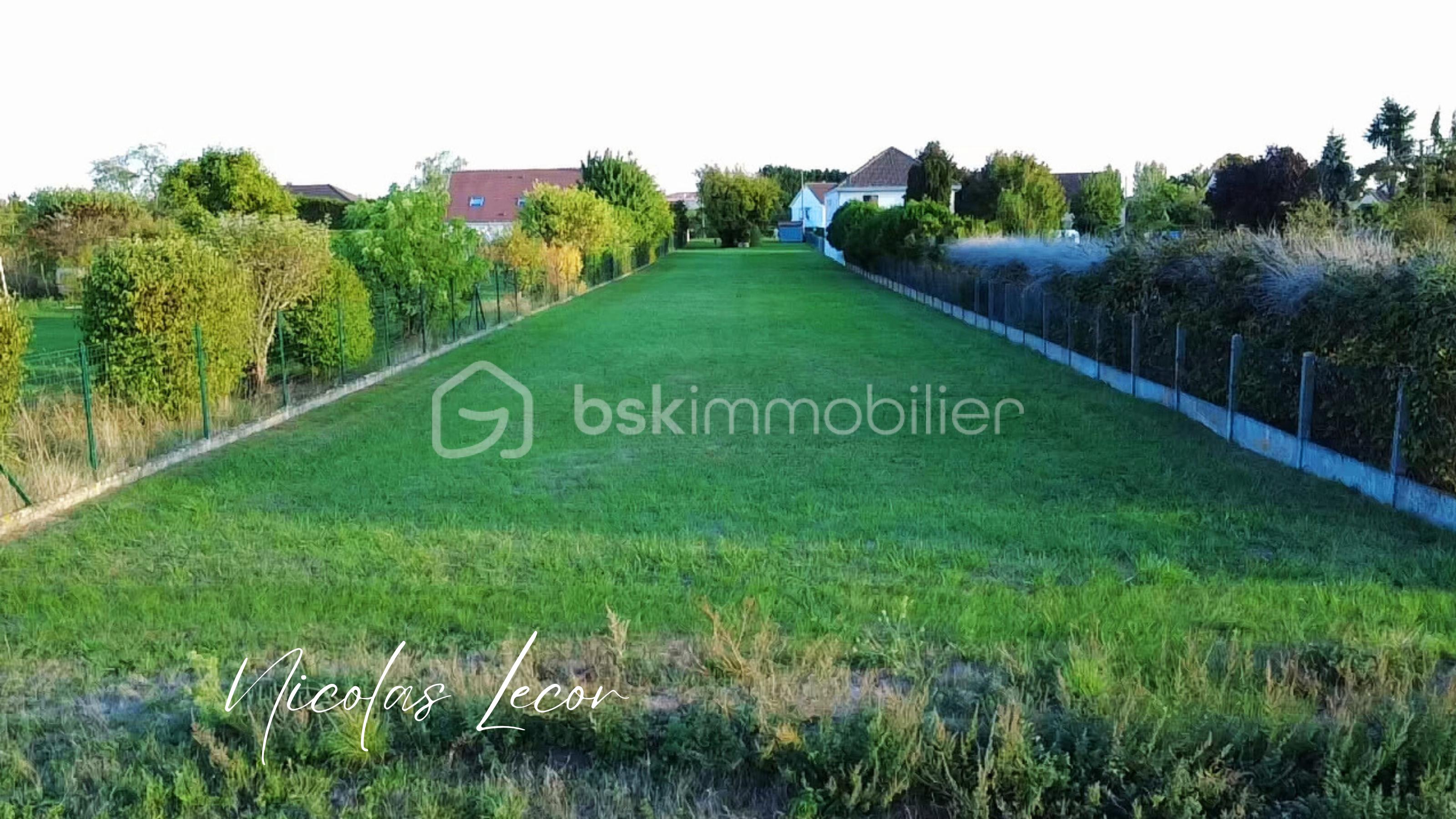 Terrain de 2 111 m² - Nicolas Lecor (8).png