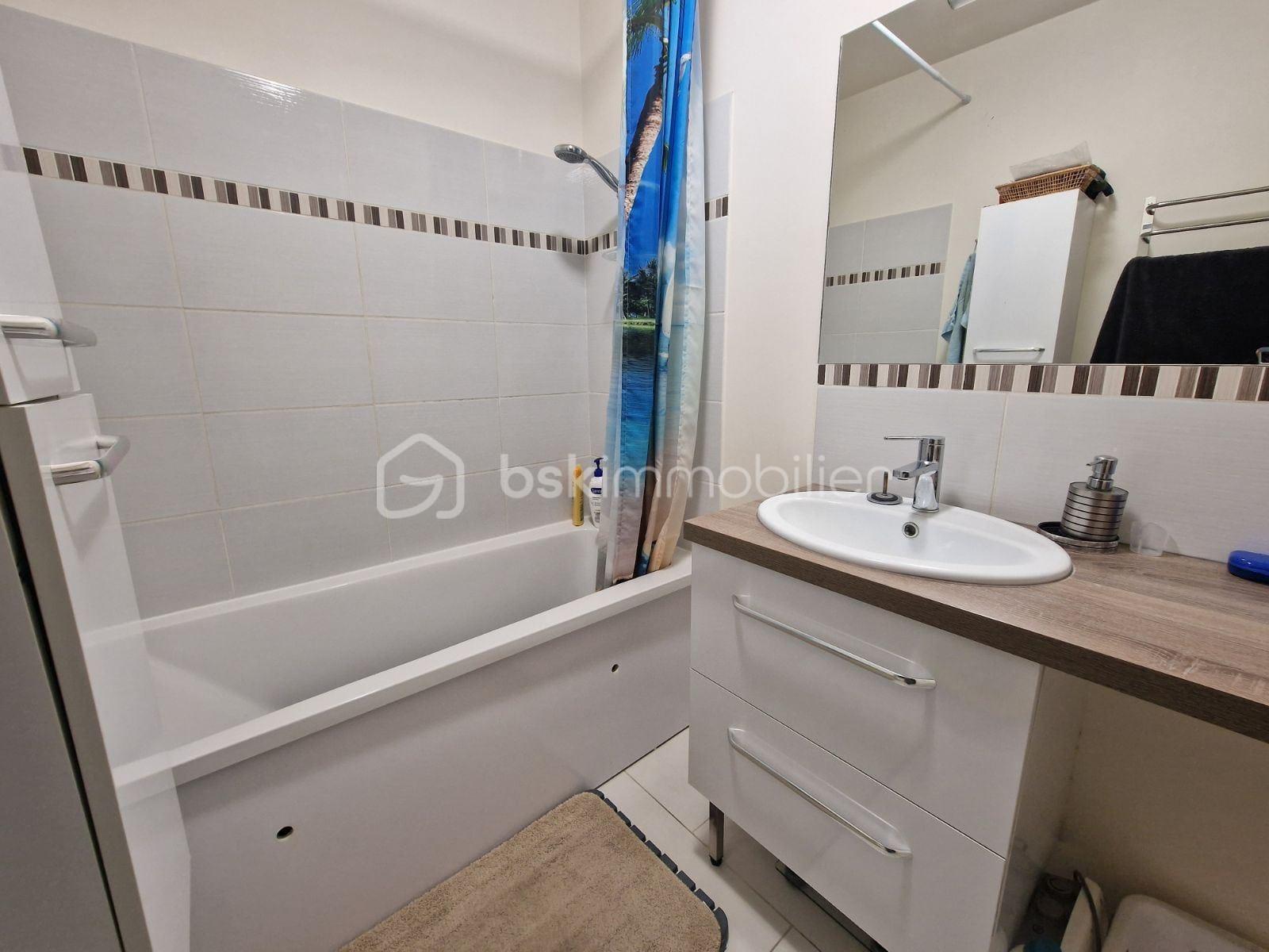 Appartement de 98,89 m² - IMG-20250916-WA0023.jpg