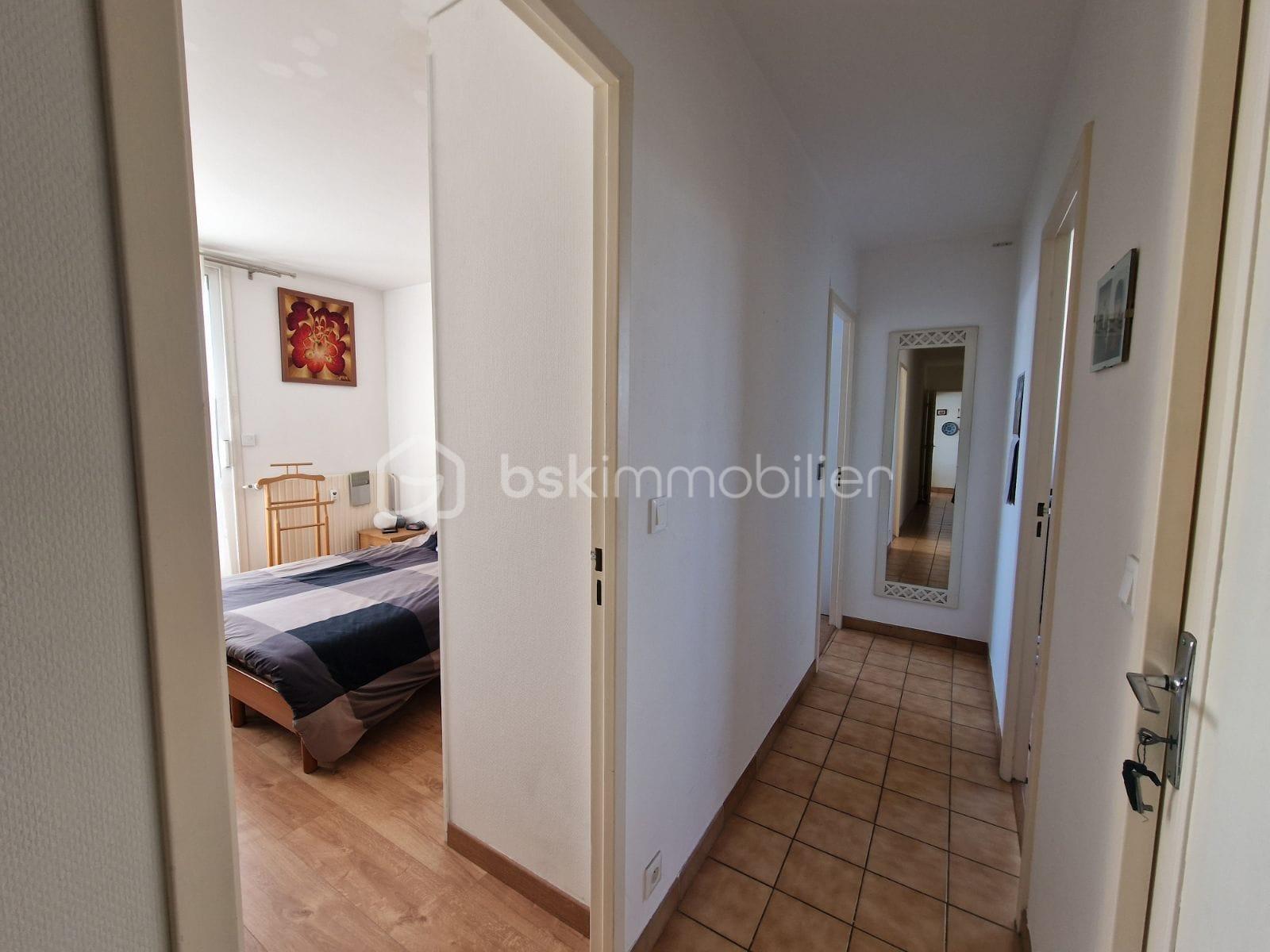 Appartement de 98,89 m² - IMG-20250916-WA0025.jpg
