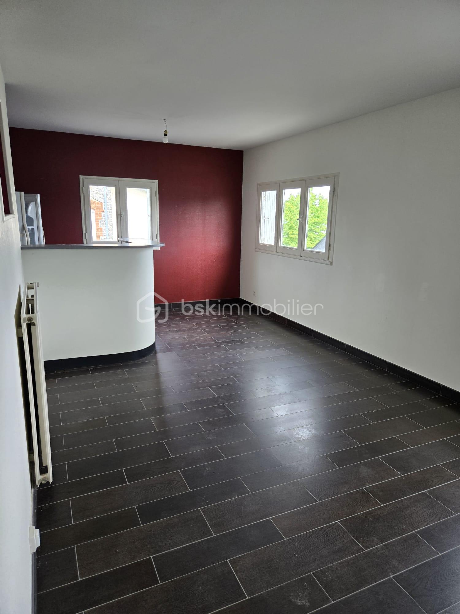Maison en pierre de 123 m² - IMG-20250619-WA0003.jpg