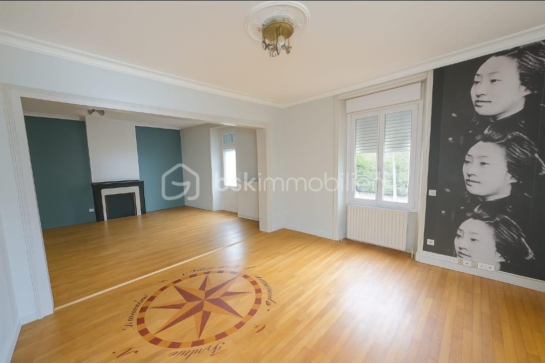 Maison en pierre de 123 m² - IMG-20250909-WA0001.jpg