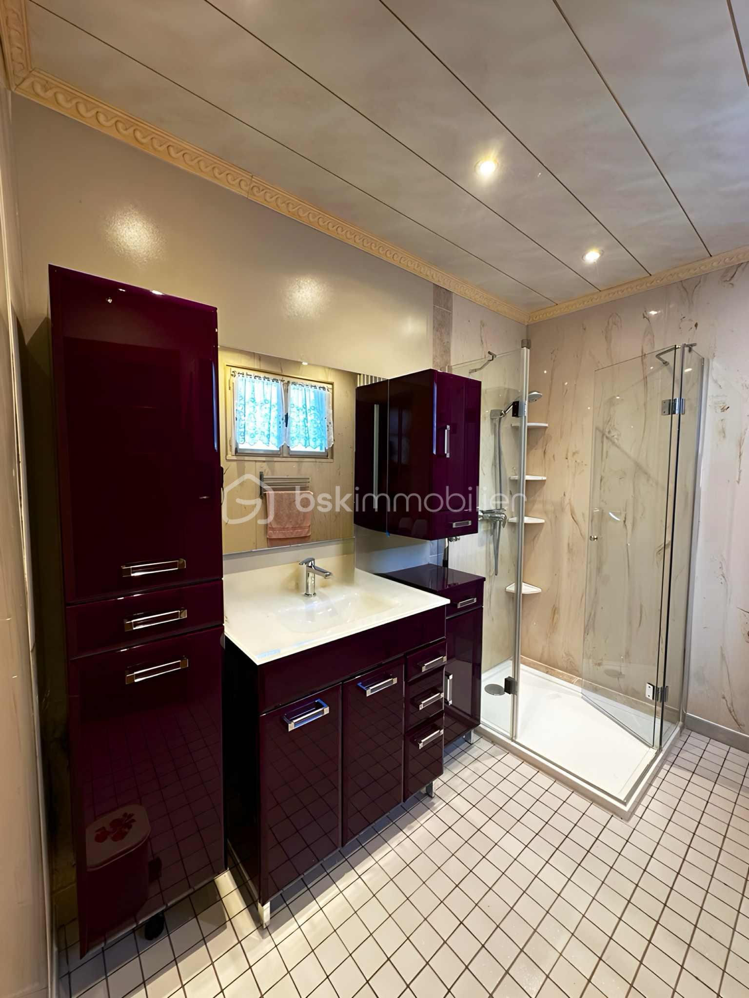 Maison de 89,50 m² - Salle de bain.jpeg