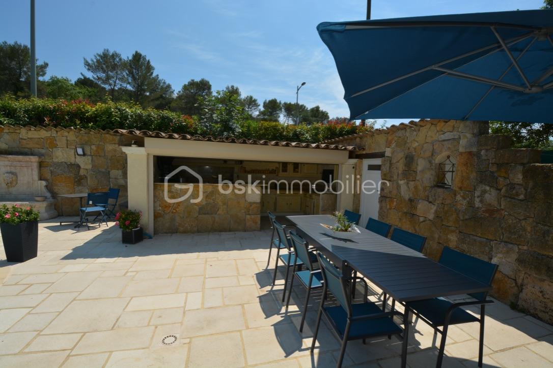 06_Pool_House.jpg