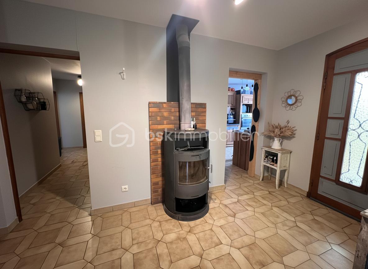 Maison de 157 m² - generated_2026-02-08T14_07_30.582.jpg