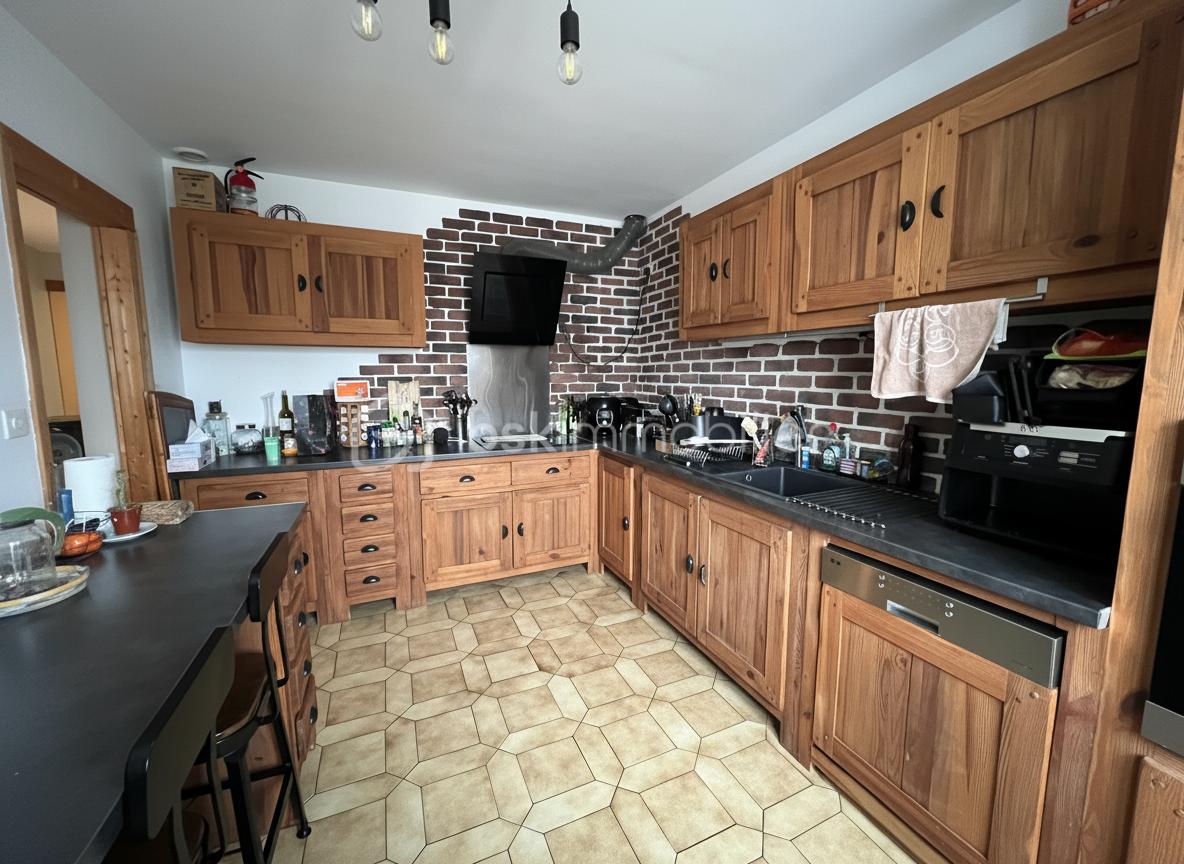 Maison de 157 m² - generated_2026-02-08T14_20_57.333.jpg