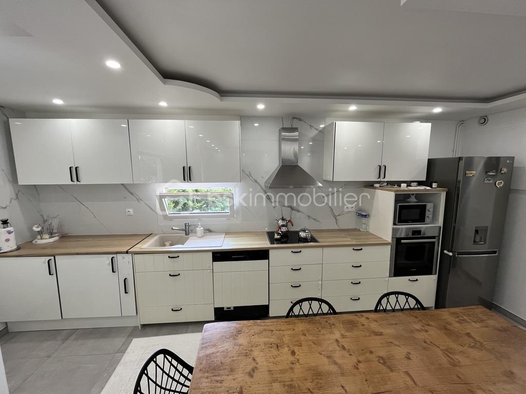 Appartement de 65 m² - UNADJUSTEDNONRAW_thumb_2a88.jpg