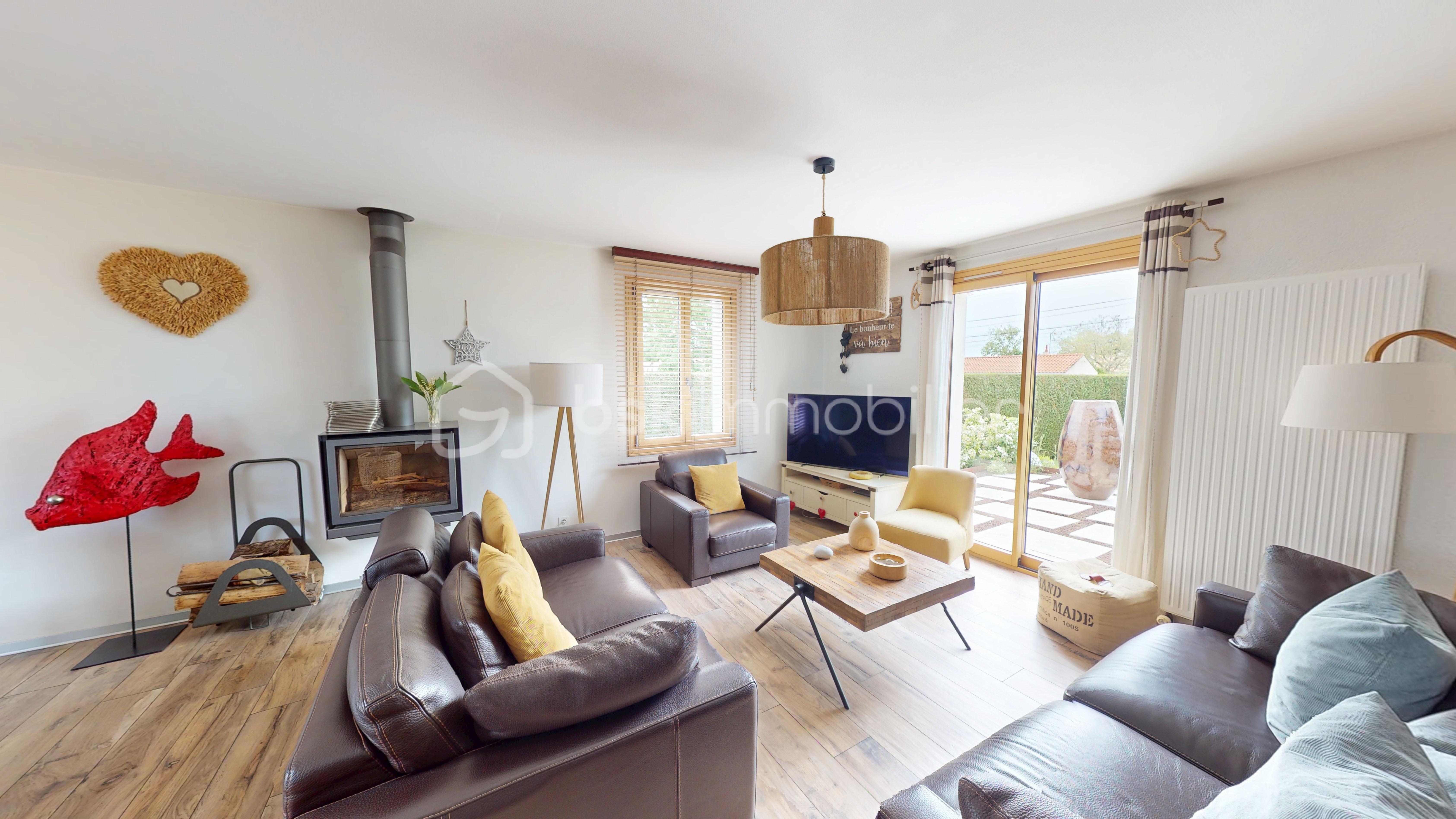 Maison traditionnelle de 145 m² - 4.jpg