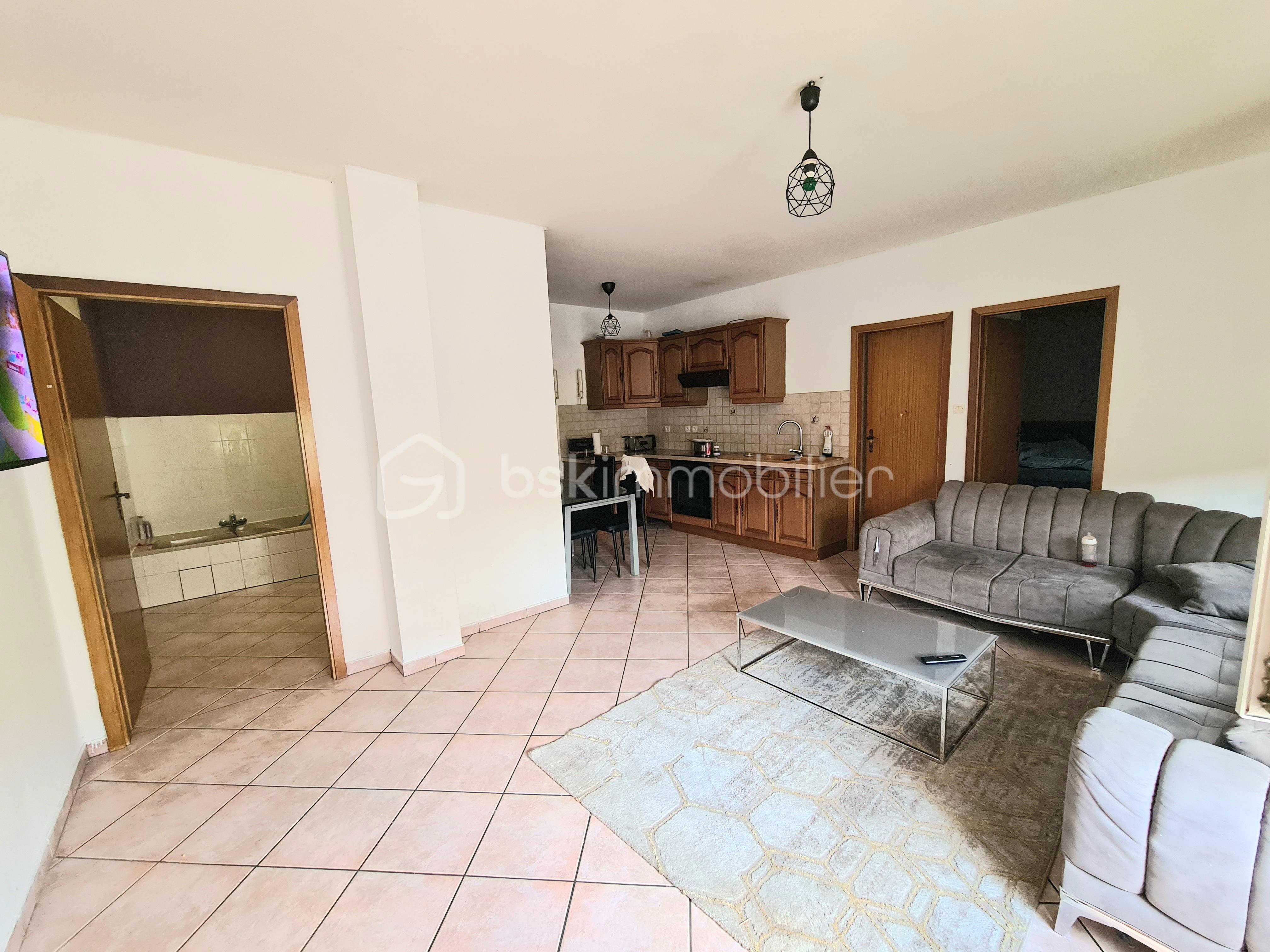 Immeuble de 400 m² - 20250517_142517.jpg