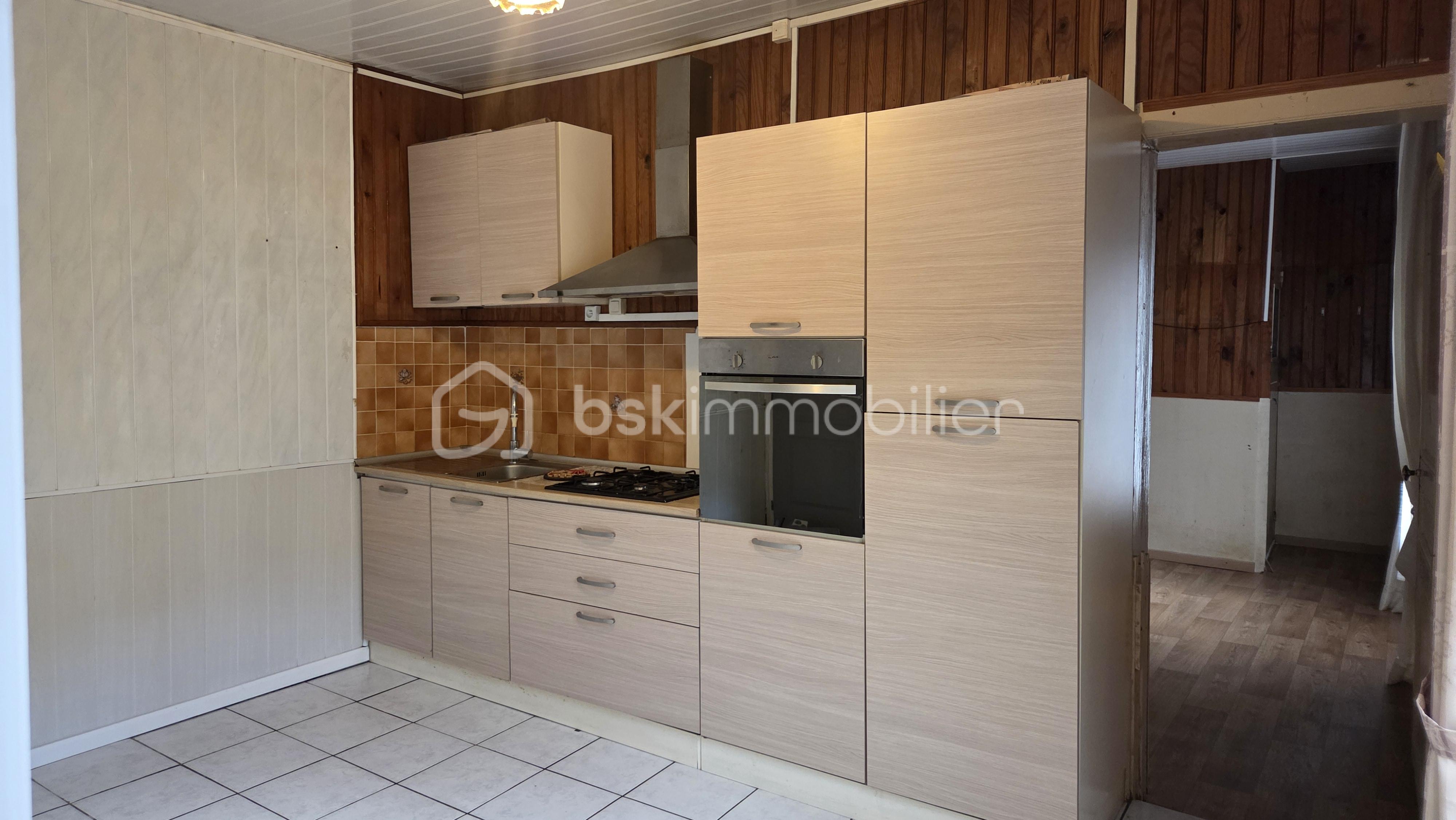 Maison de village de 520 m²