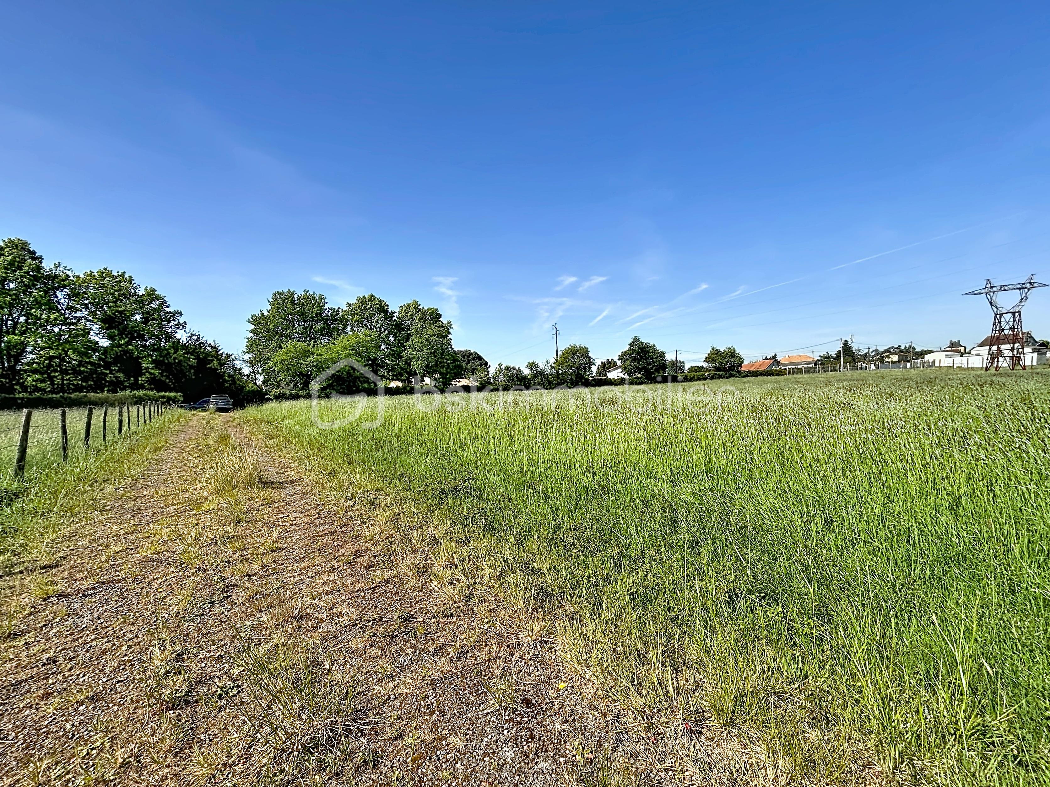 terrain-bressuire_00002.jpg