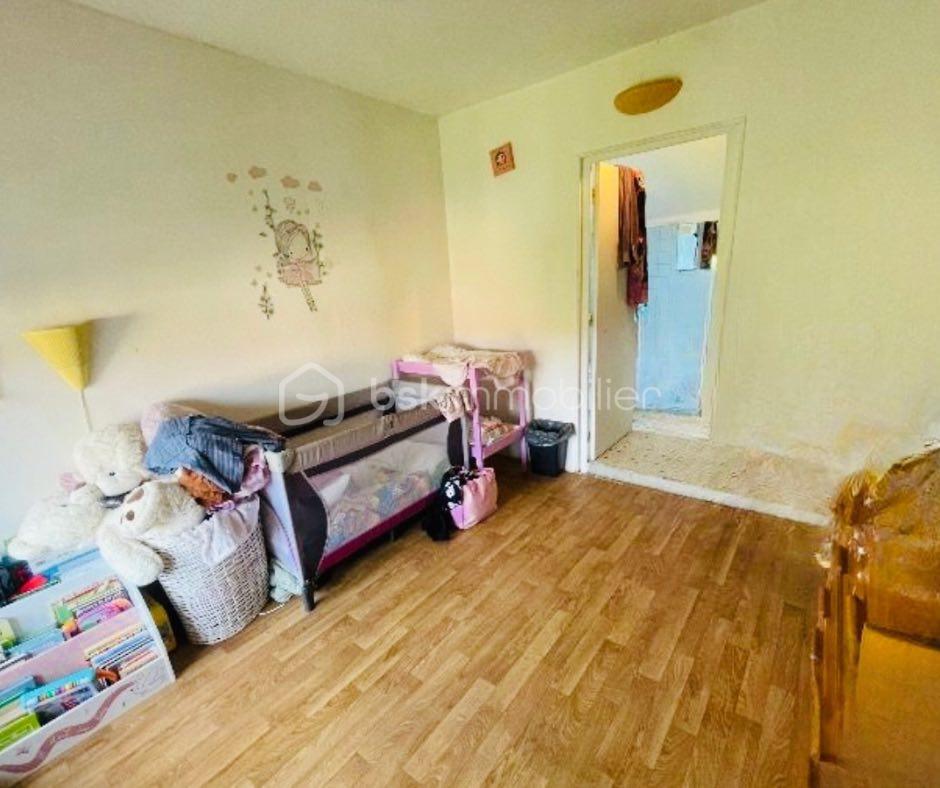 Maison de 94 m² - Chambre 2.jpg