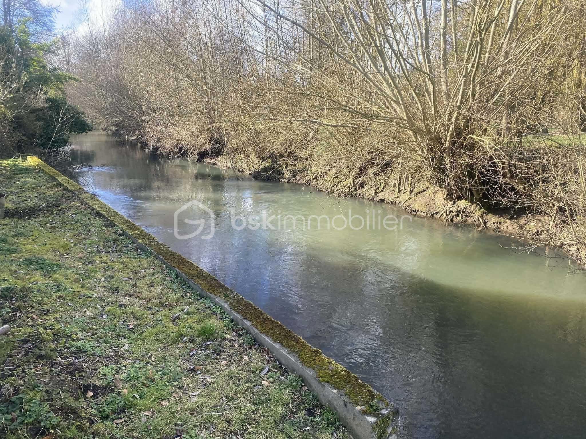 01a70619-9e8e-4c27-b05b-b8f682626ef9.jfif