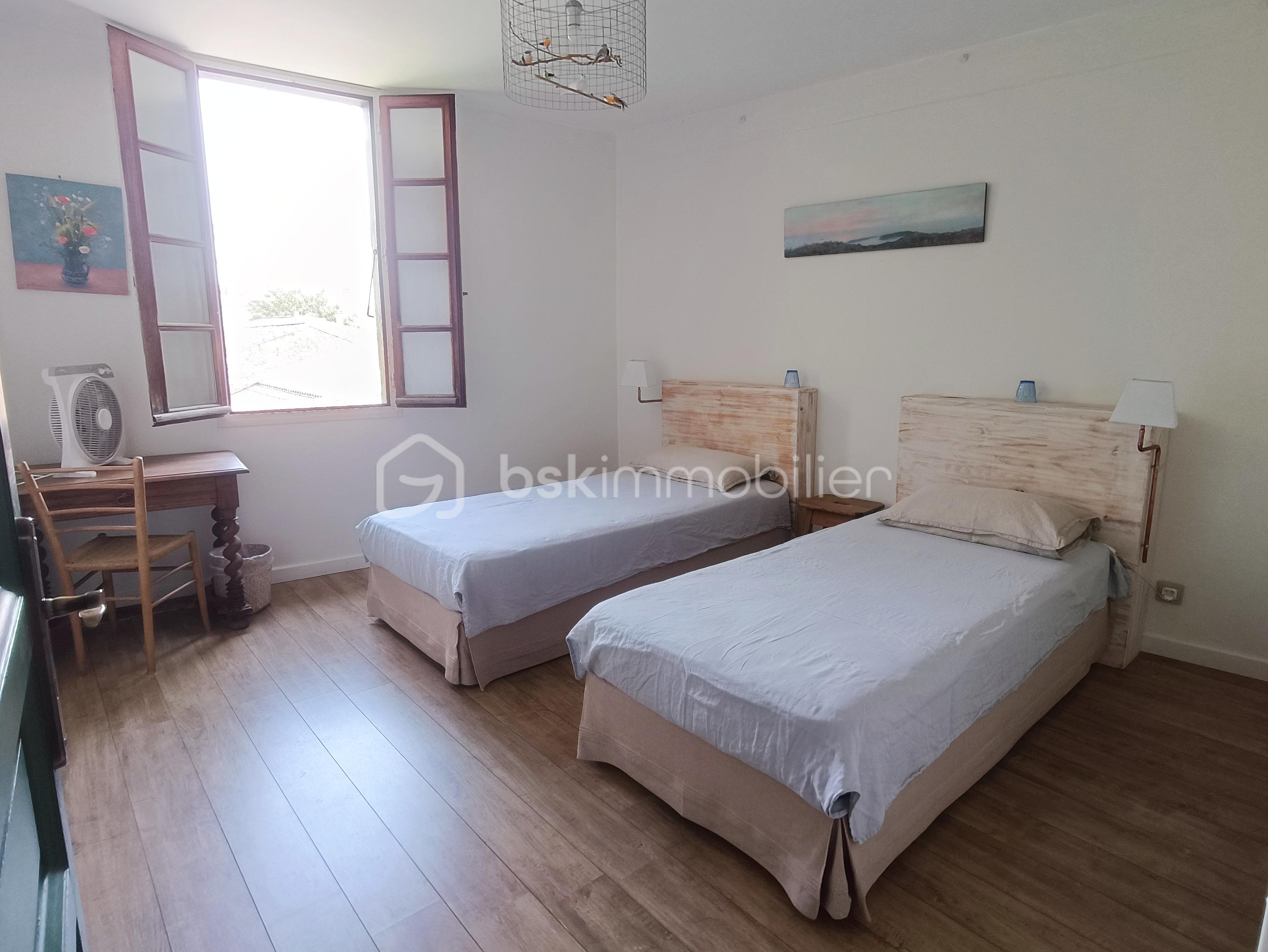 Maison de ville de 230 m² - 1000139535.jpg