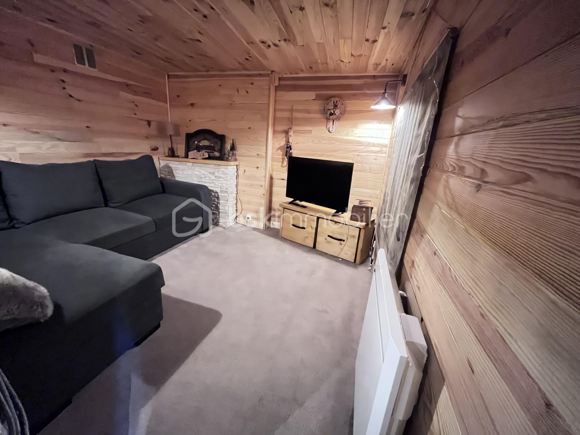 Appartement de 100 m² - a3715d5a-4540-4810-8d54-d5f6985f262d.jpg