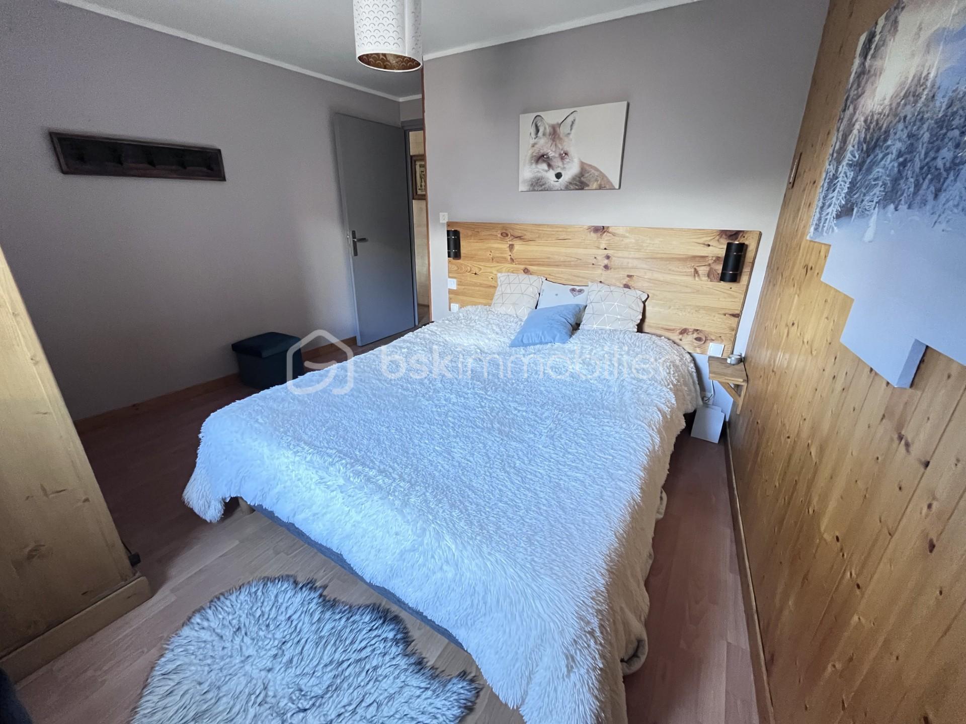 Appartement de 100 m² - 7eaa0fae-f0aa-48e7-8c68-cb6dee18e0bf.jpg