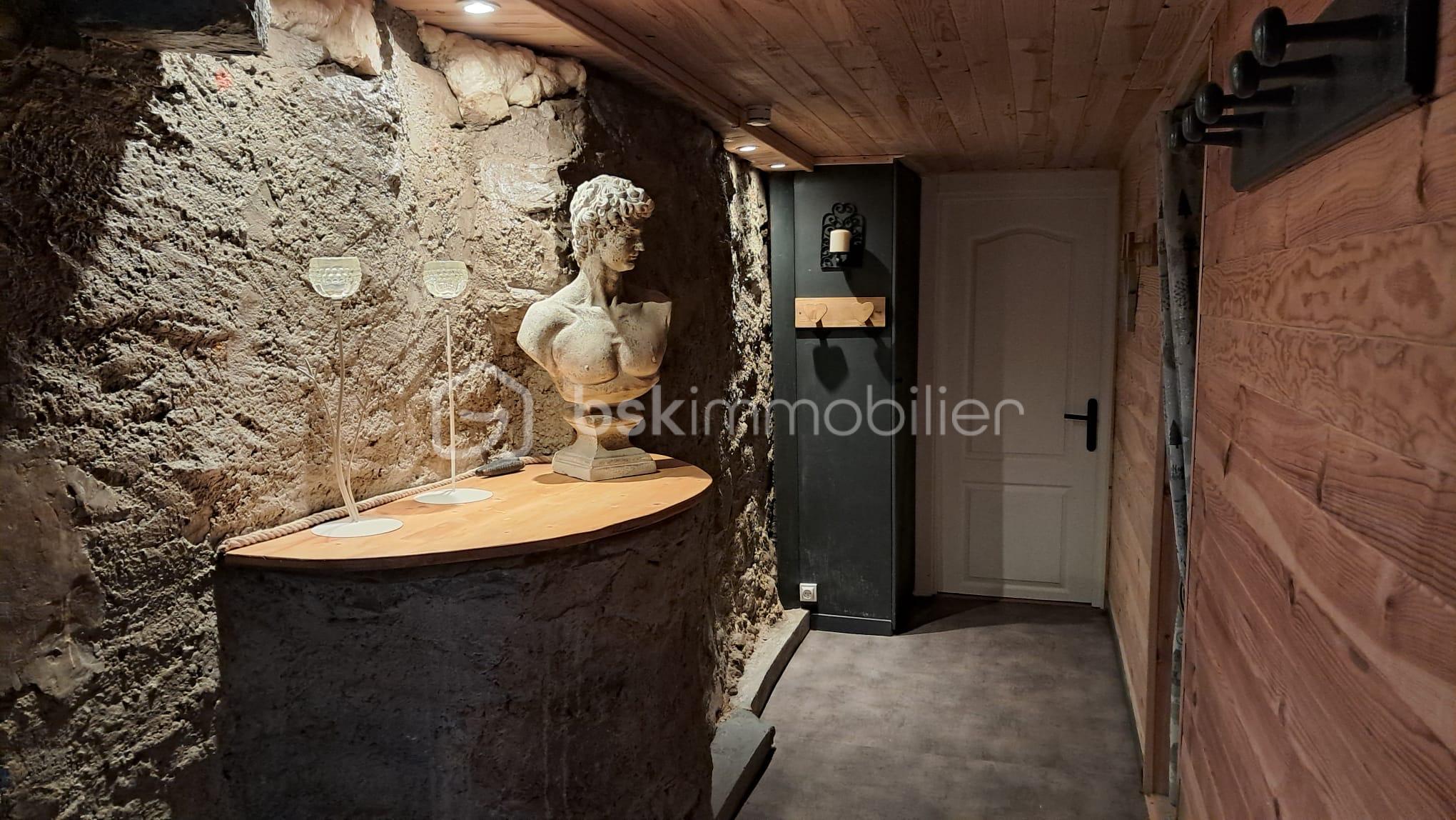 Appartement de 100 m² - d311ad2b-901e-46ab-a611-bd4173854dd1.jpg