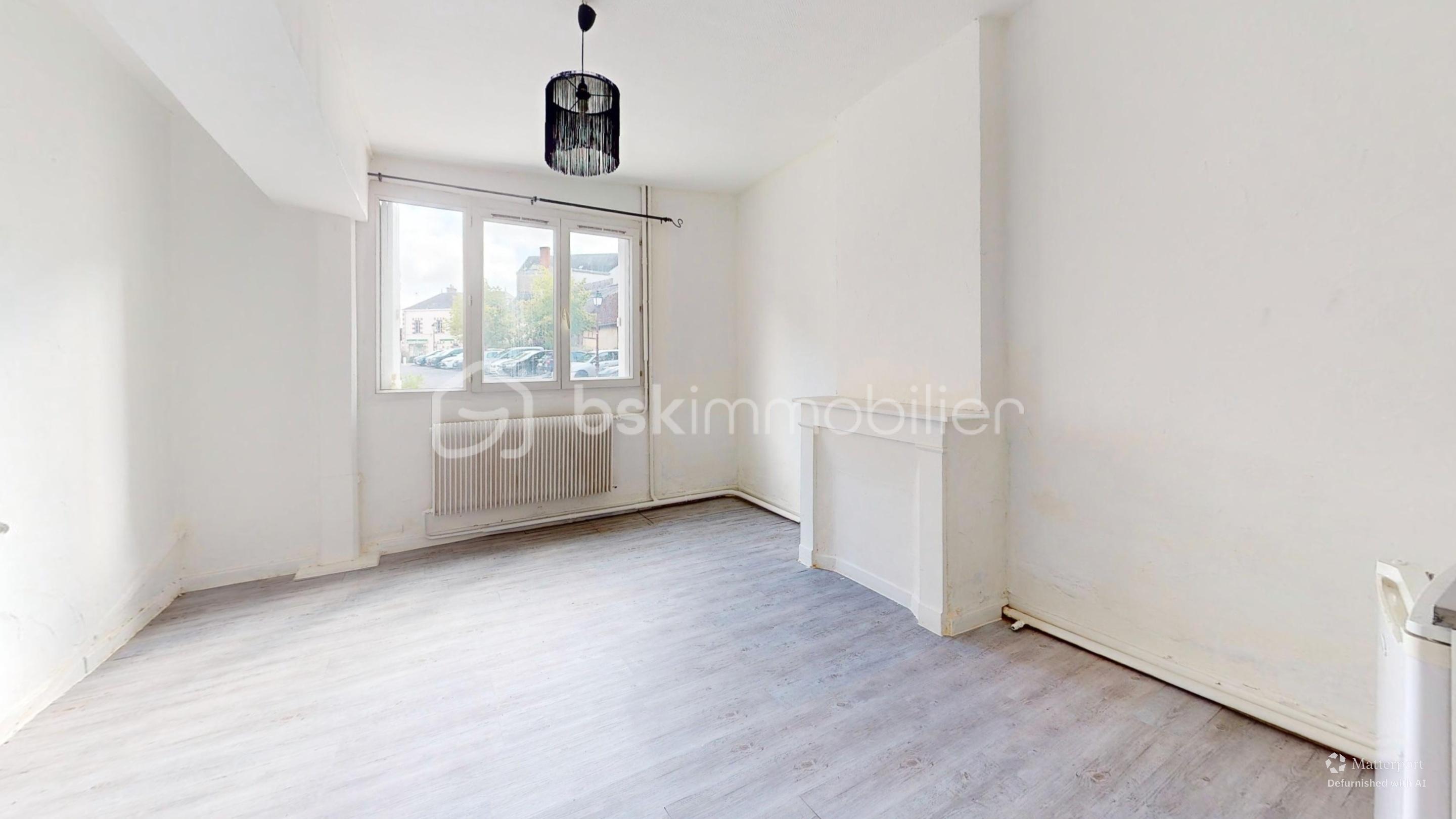 Maison de 150 m² - Immeuble-Bedroom-Defurnished.jpg