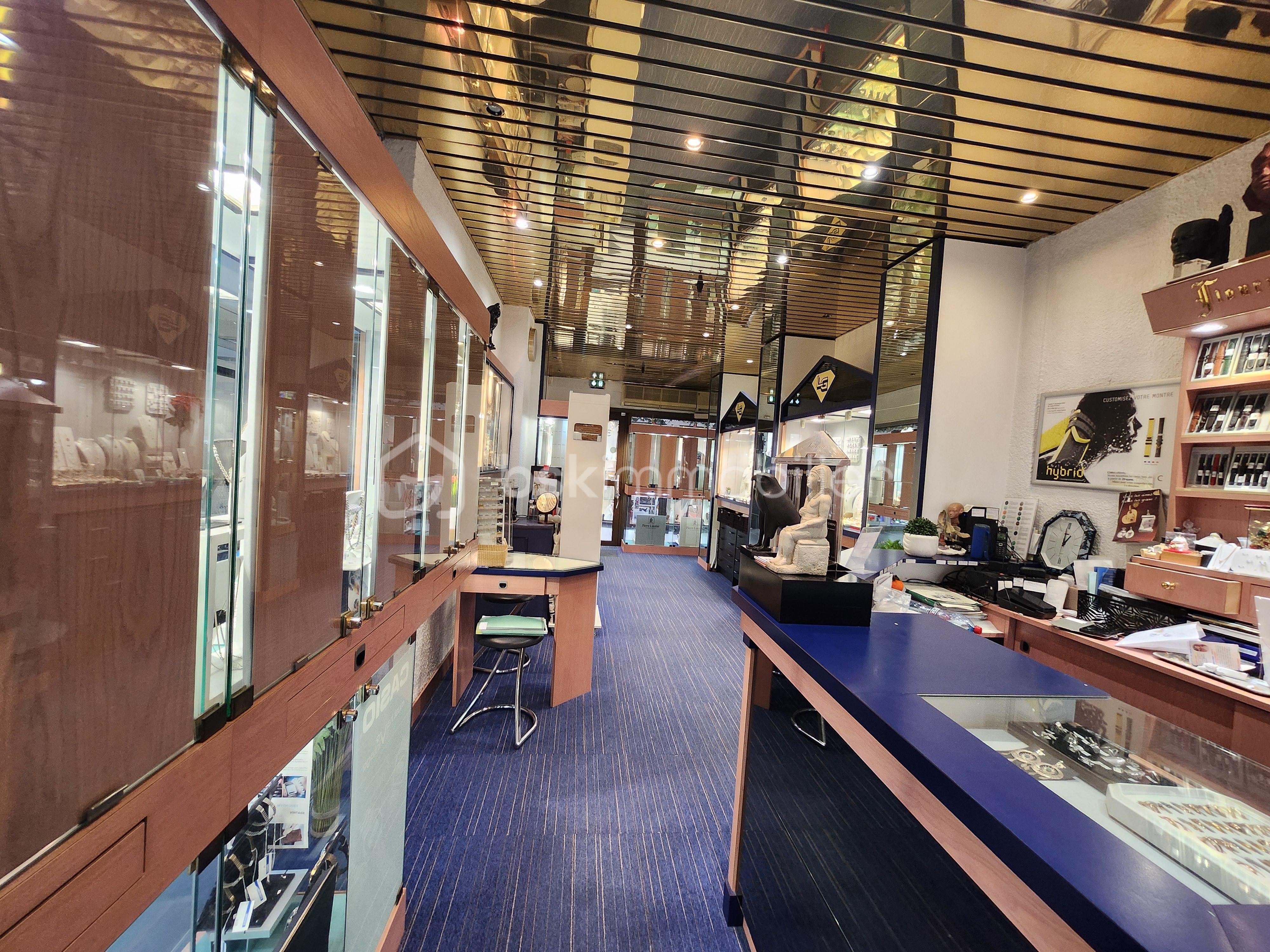 Fonds de commerce - 20260107_130026.jpg