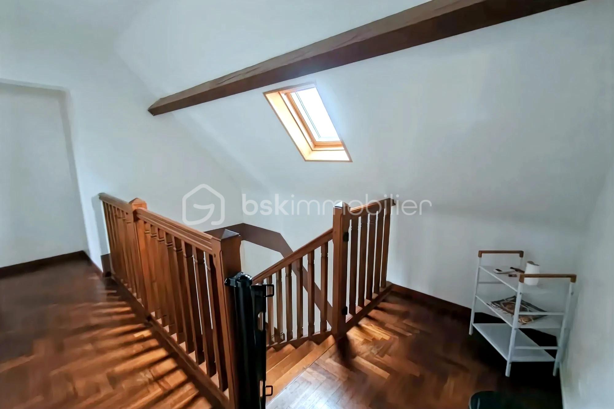 Maison de 152 m² - hoqi-3c75d2c5edfe405db1c044a46cbd95ed.jpg