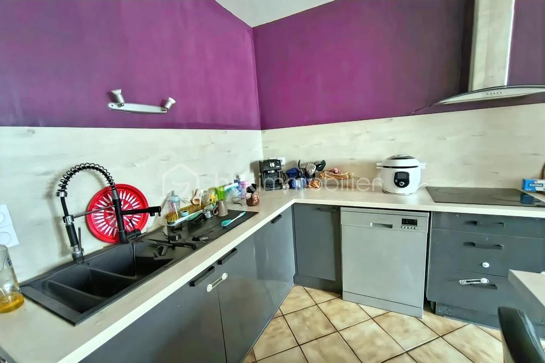 Maison de 152 m² - hoqi-ae9272a4738749f7929f1a3034844853.jpg