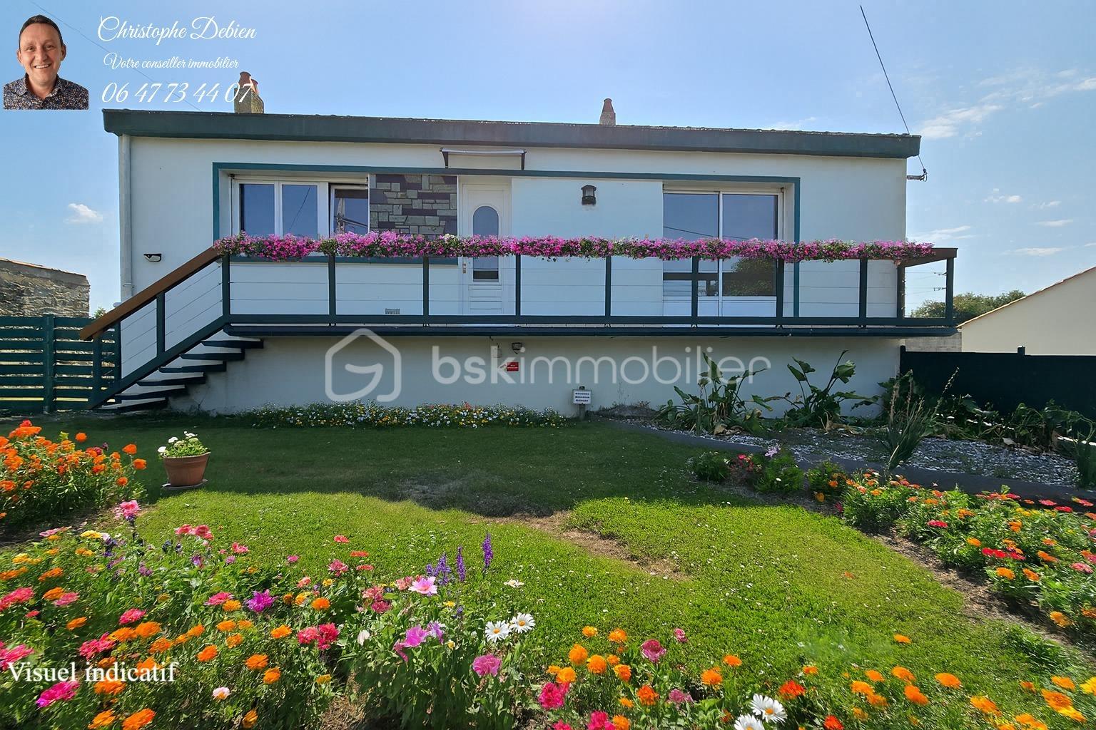 Maison traditionnelle de 140 m² - UcjjzQdp5i5hPfobyWERrdOa8EHswtDODbAdltvI.jpg