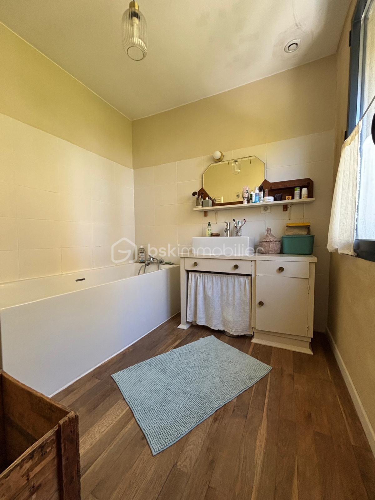 Maison en pierre de 110 m² - IMG-20250930-WA0052.jpg