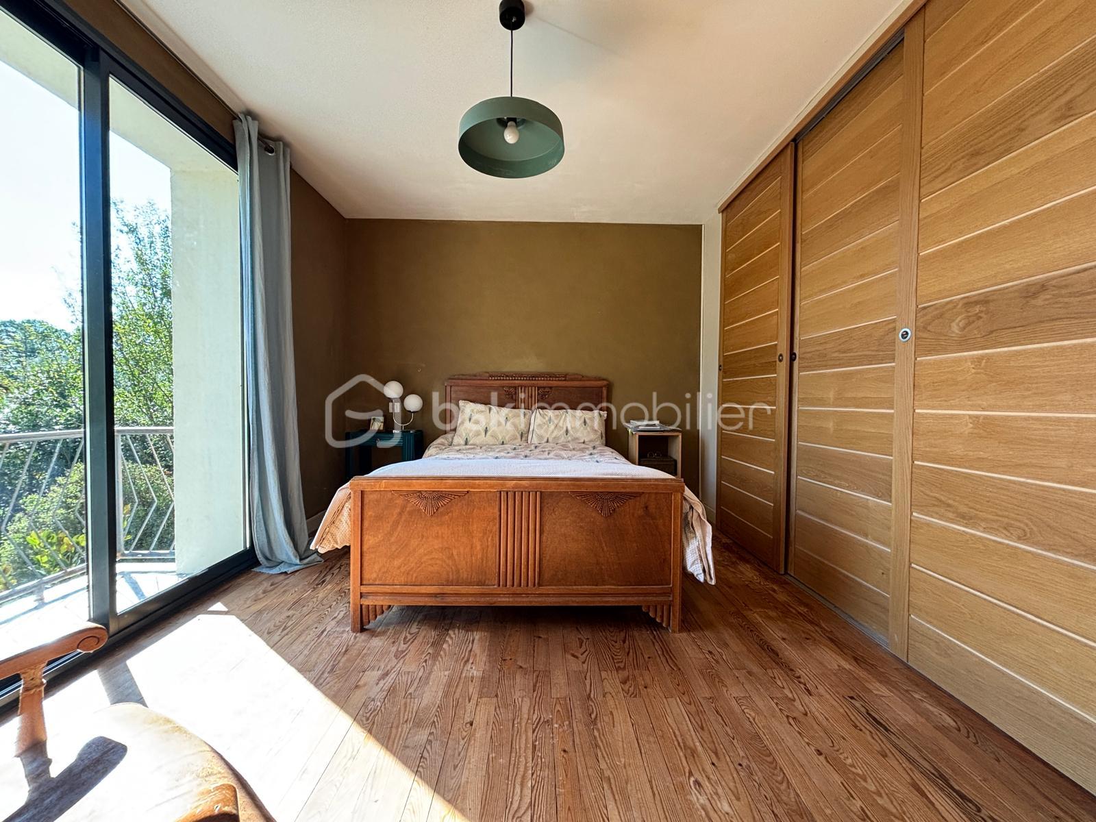 Maison en pierre de 110 m² - IMG-20250930-WA0044.jpg