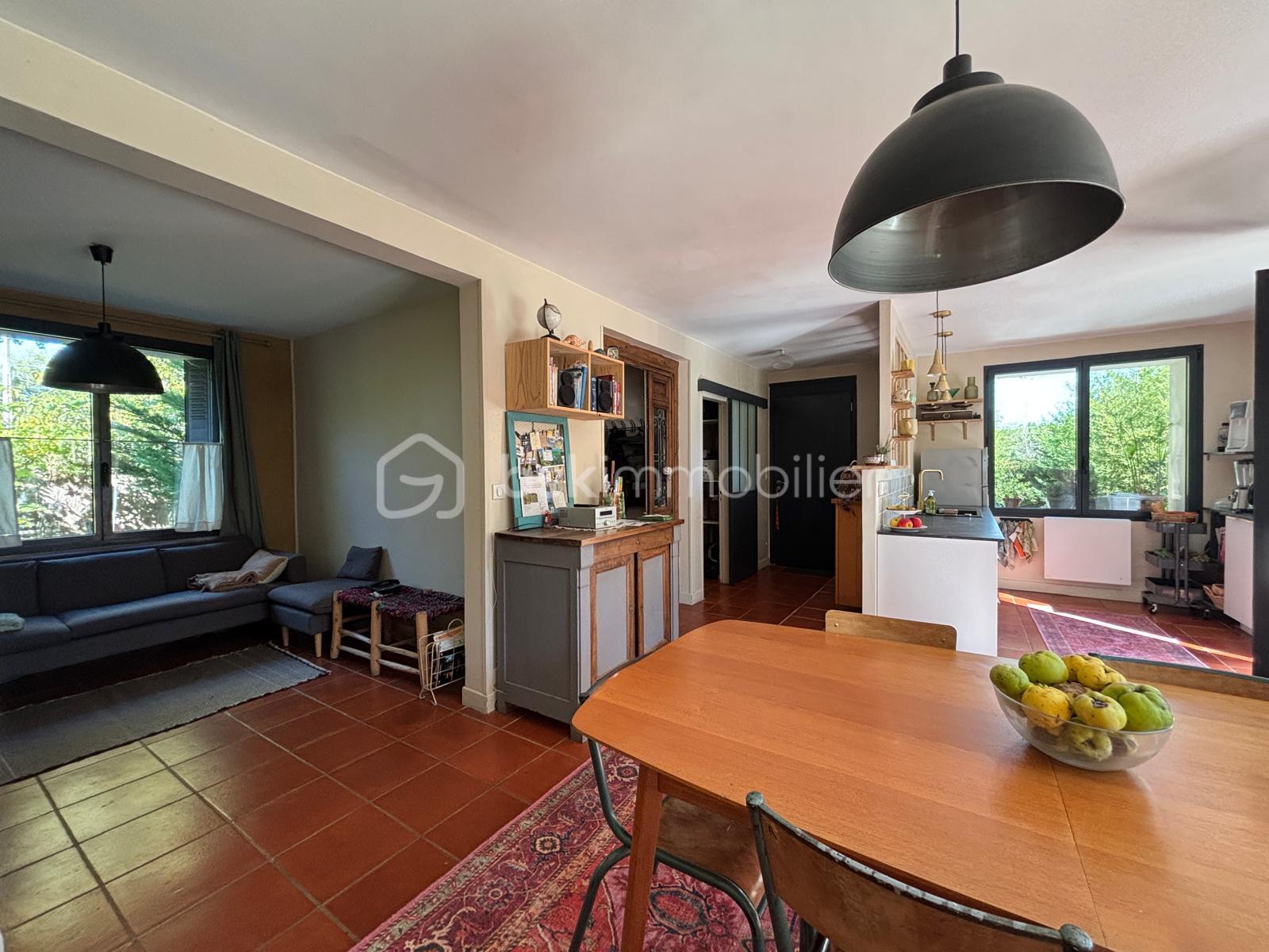 Maison en pierre de 110 m² - IMG-20250930-WA0043.jpg