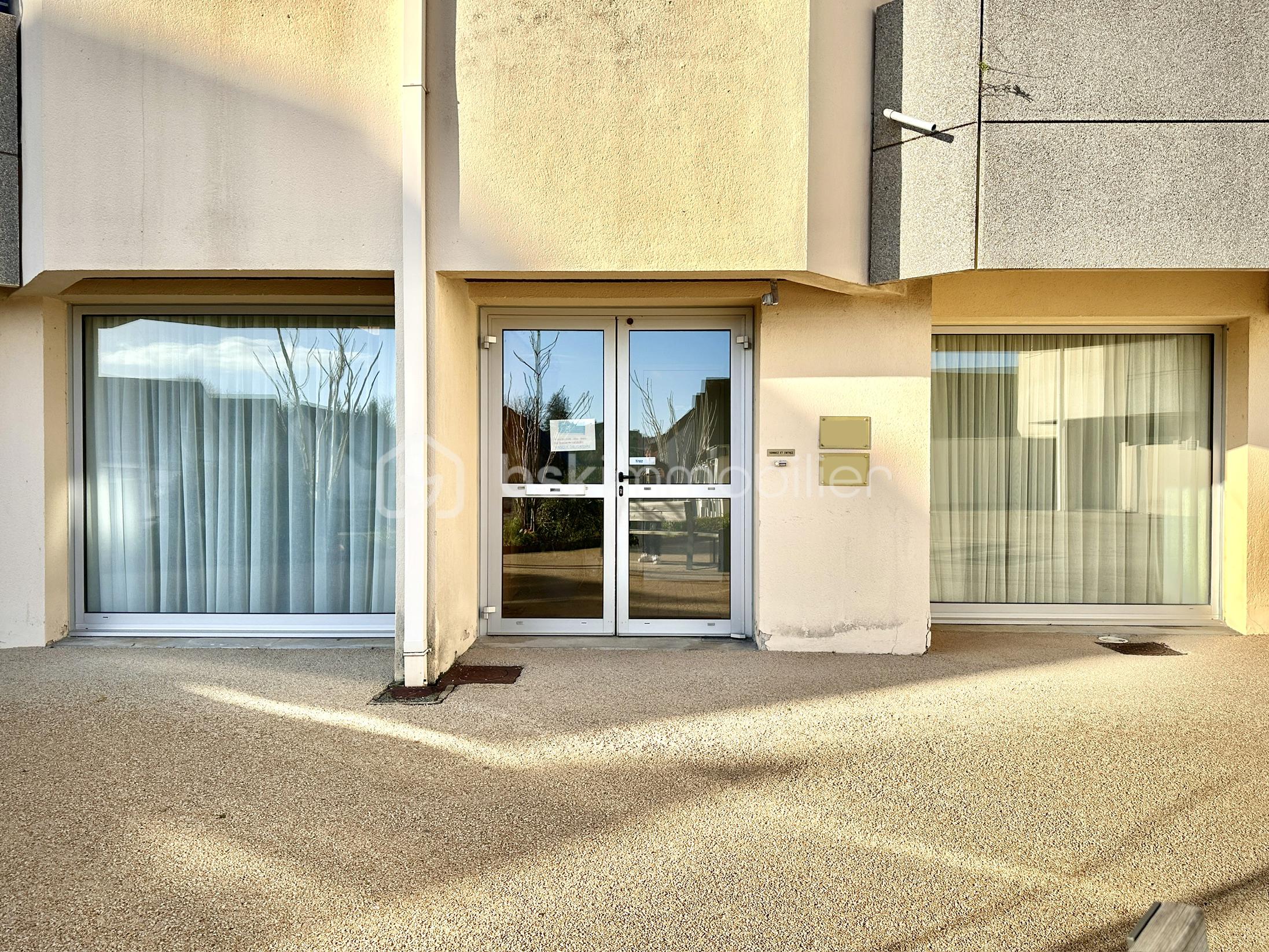 Local commercial de 40 m² - IMG_8867 2.png